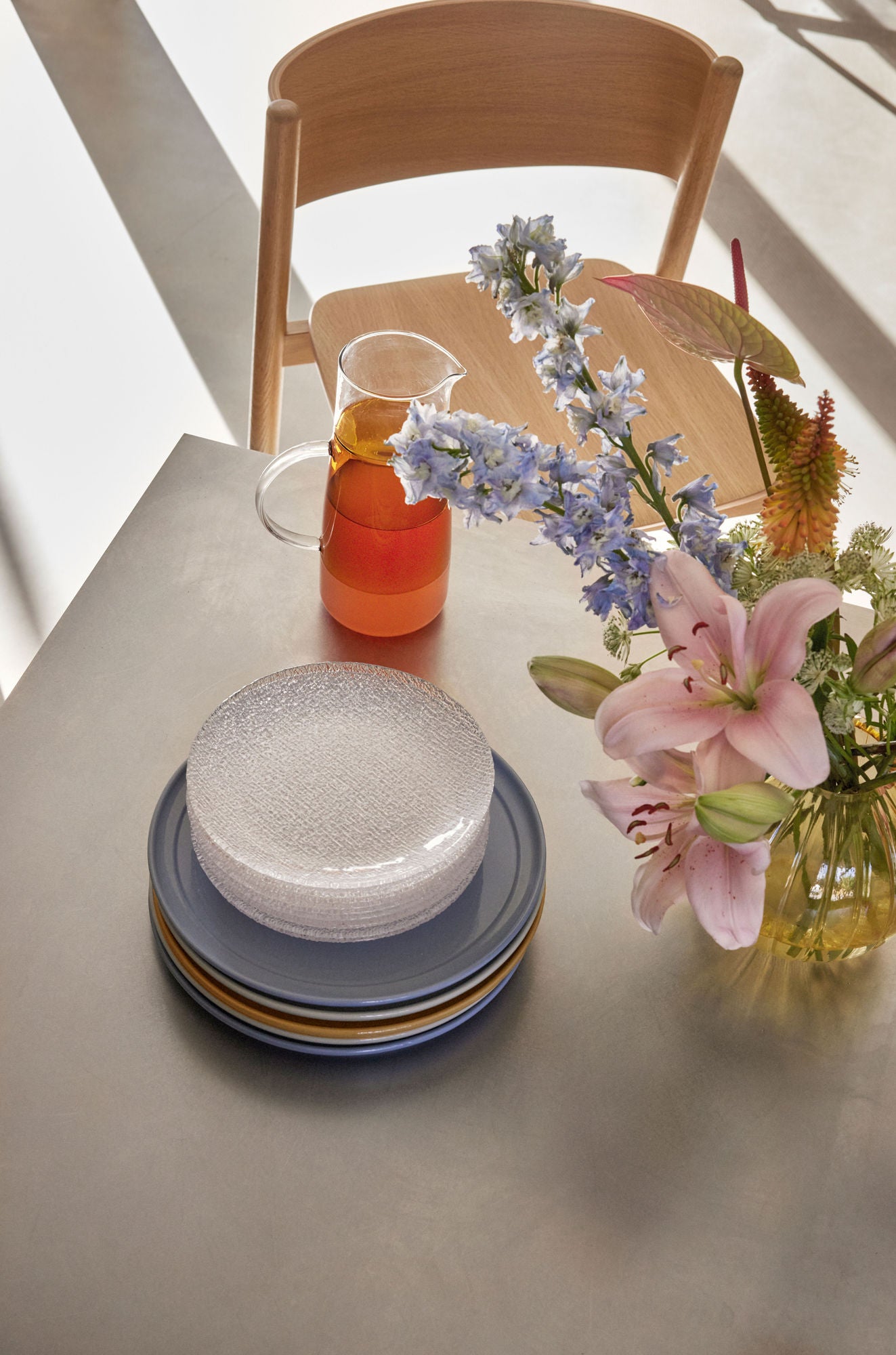 Oblique Barhocker Naturfarben