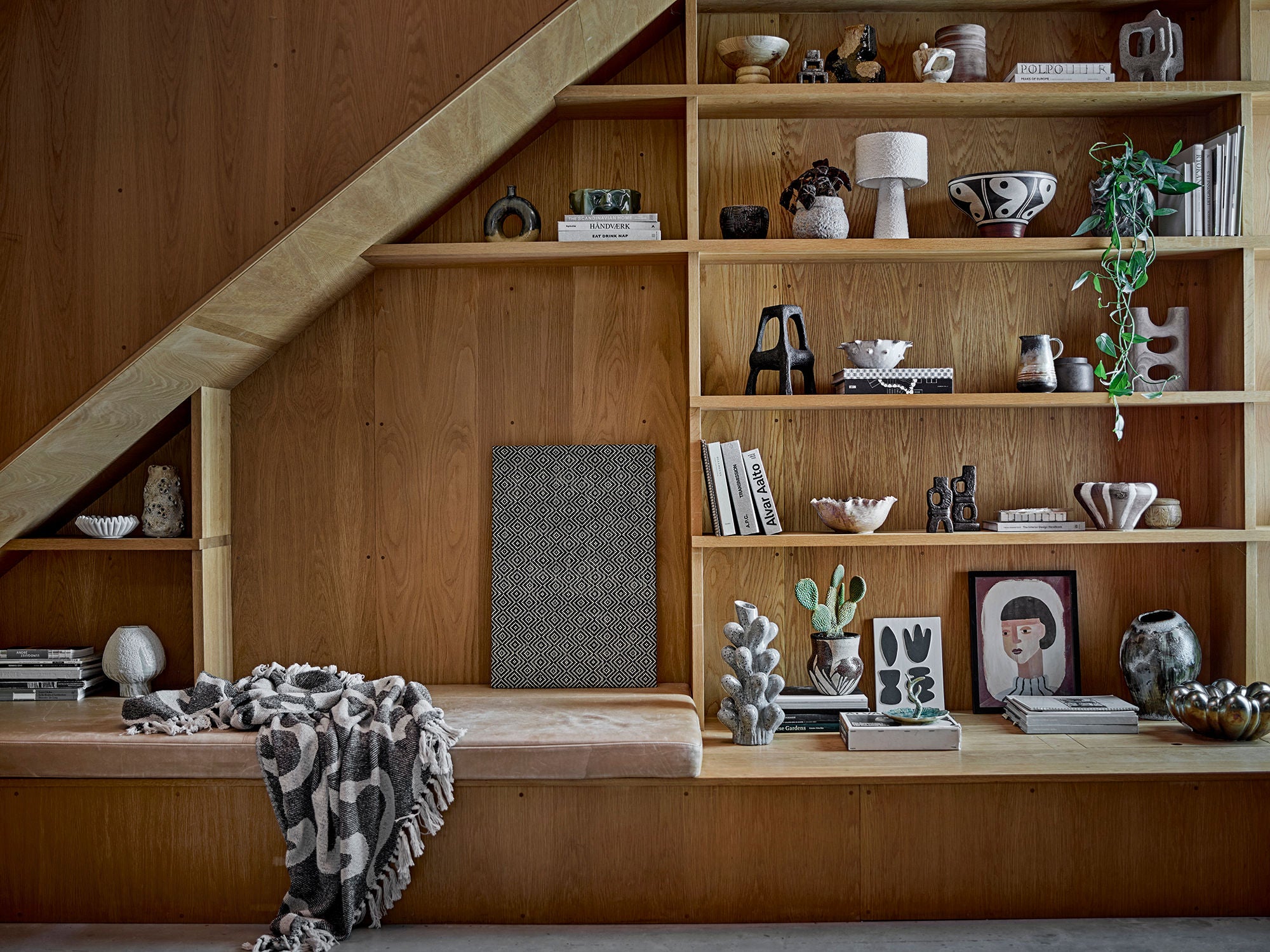 Rivalta Pinnwand, MDF, Schwarz mit Rautenmuster