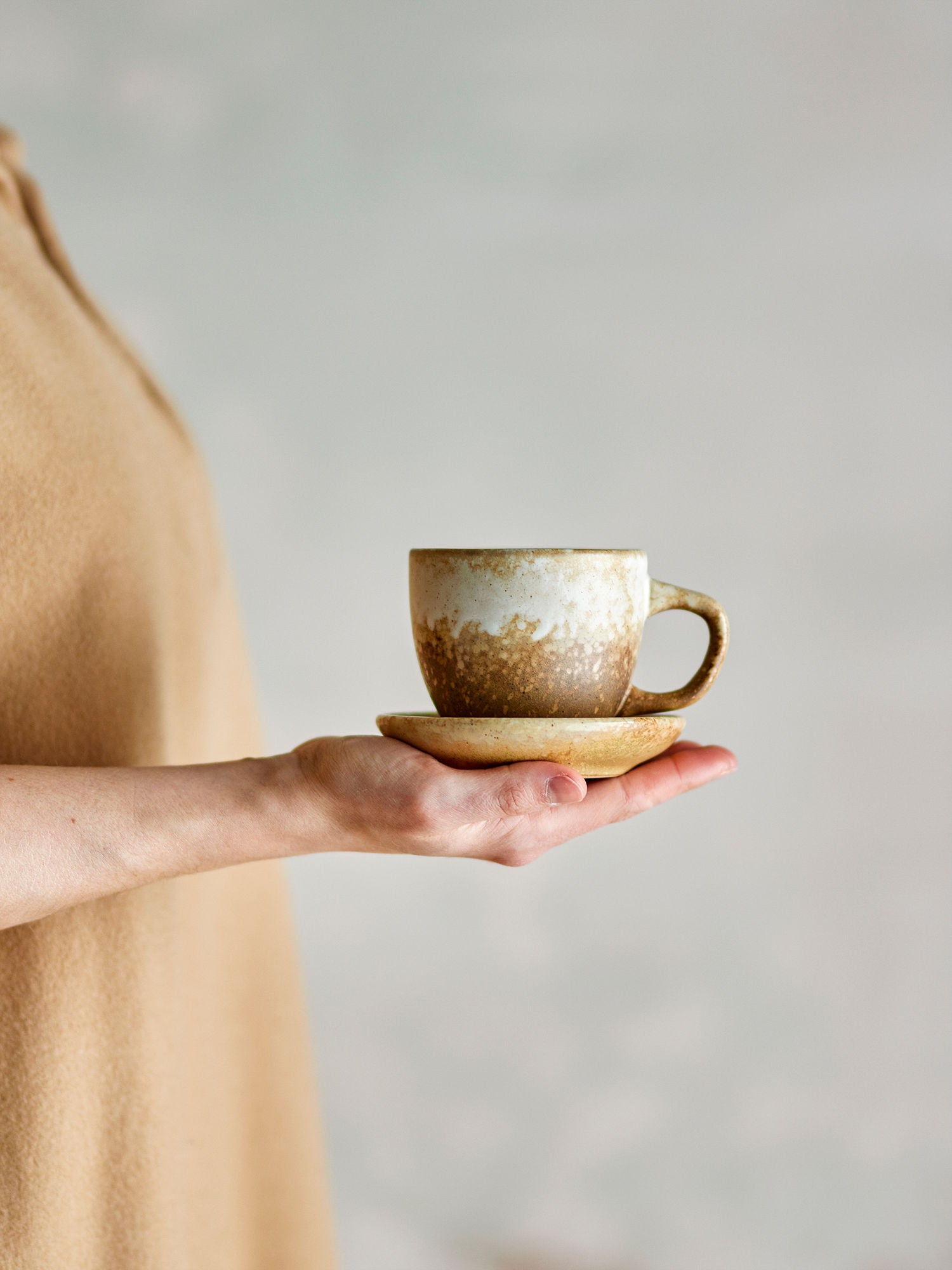 Brenta 4er-Set, Tasse & Untertasse, Steinzeug, Naturtöne