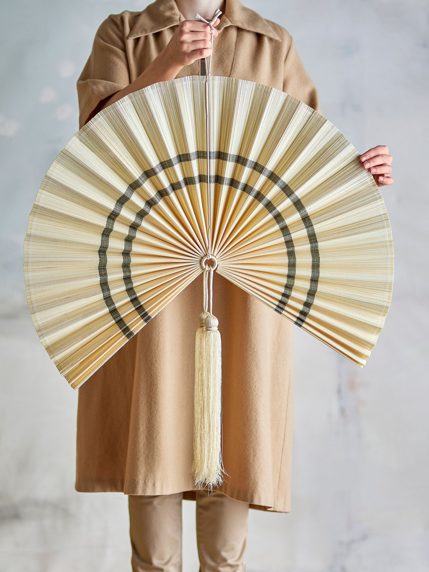 Jaime Wanddekoration Aus Bambus Natur Dunkle Details Stilvolles Wohnaccessoire