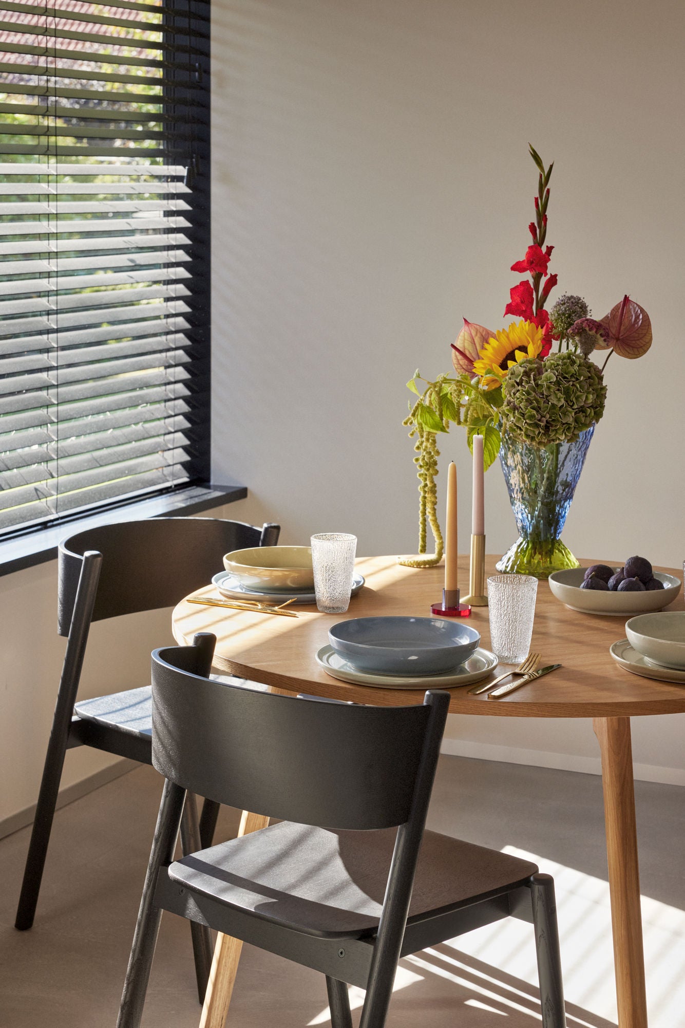 Oblique Esszimmerstuhl Schwarz