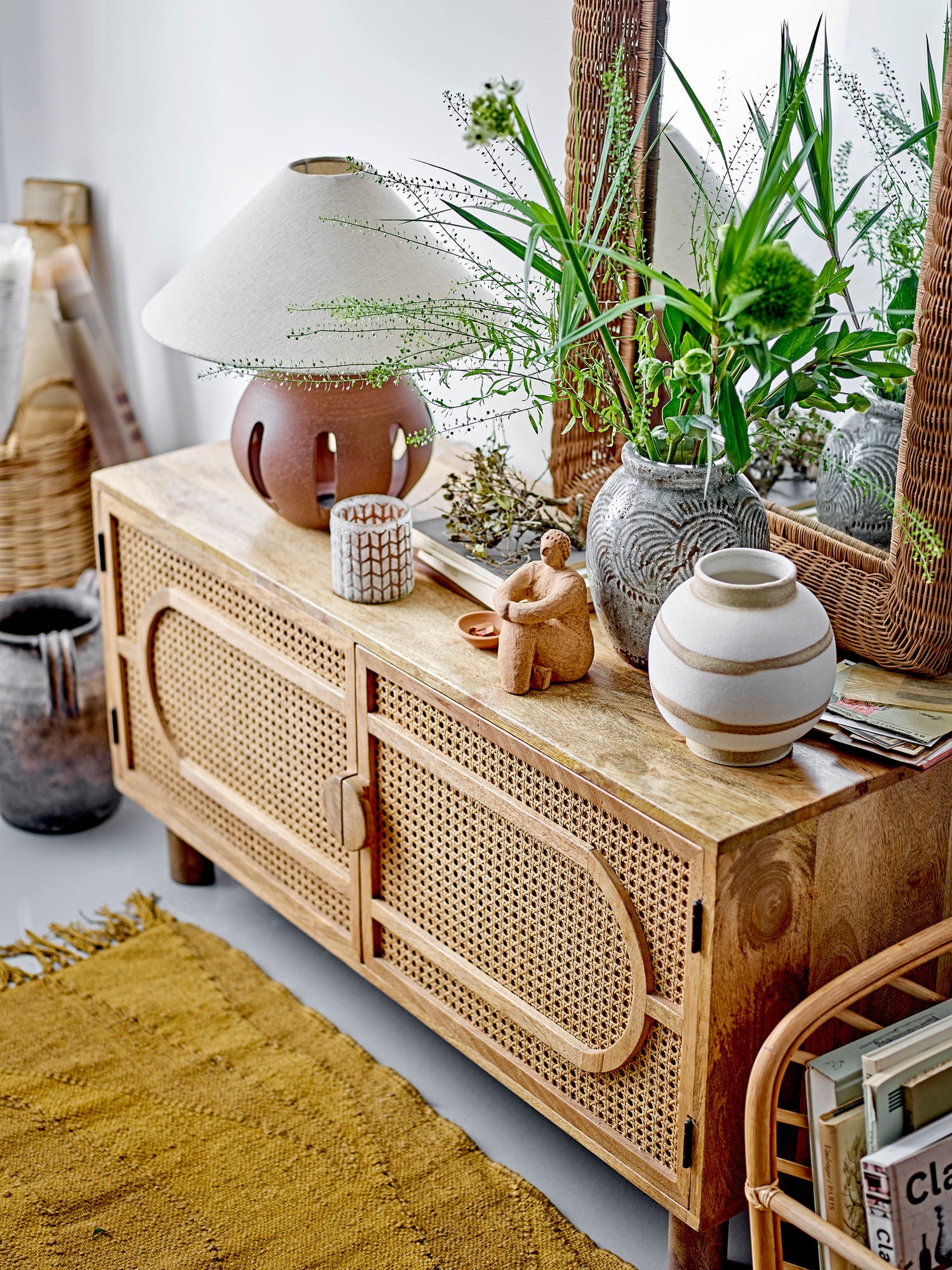 Damian Deko Vase Terrakotta Grün Glasur mit Graviertem Muster Ideal für Trockenblumen und Rustikalen Stil