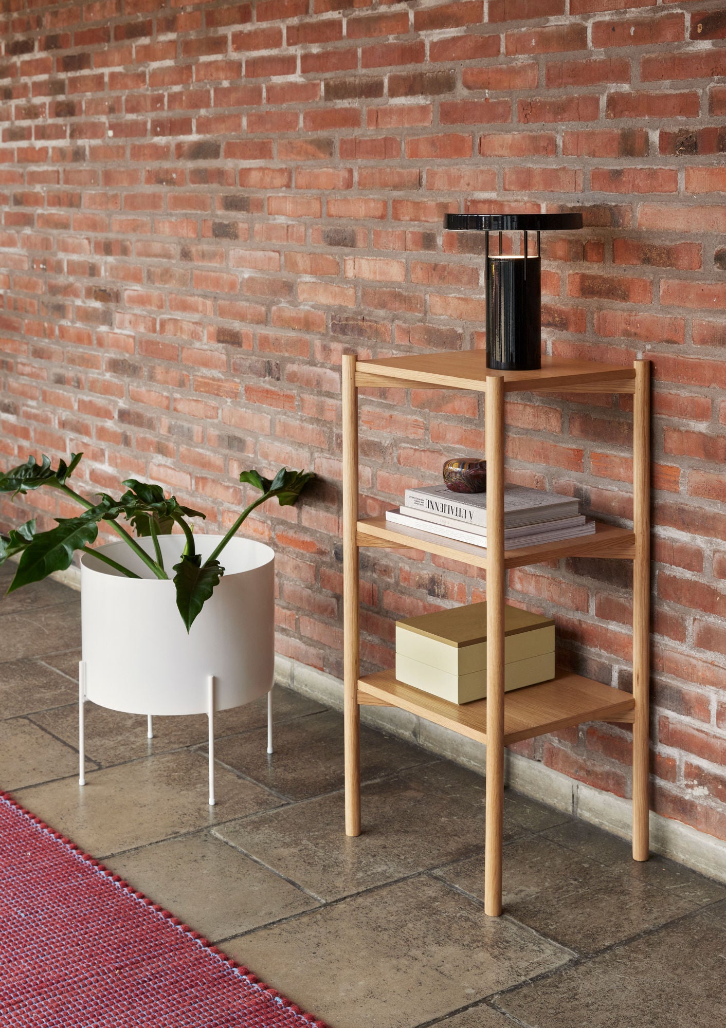 Wiederaufladbare Tischleuchte Schwarz – Dimmbar & wetterfest für drinnen & draußen