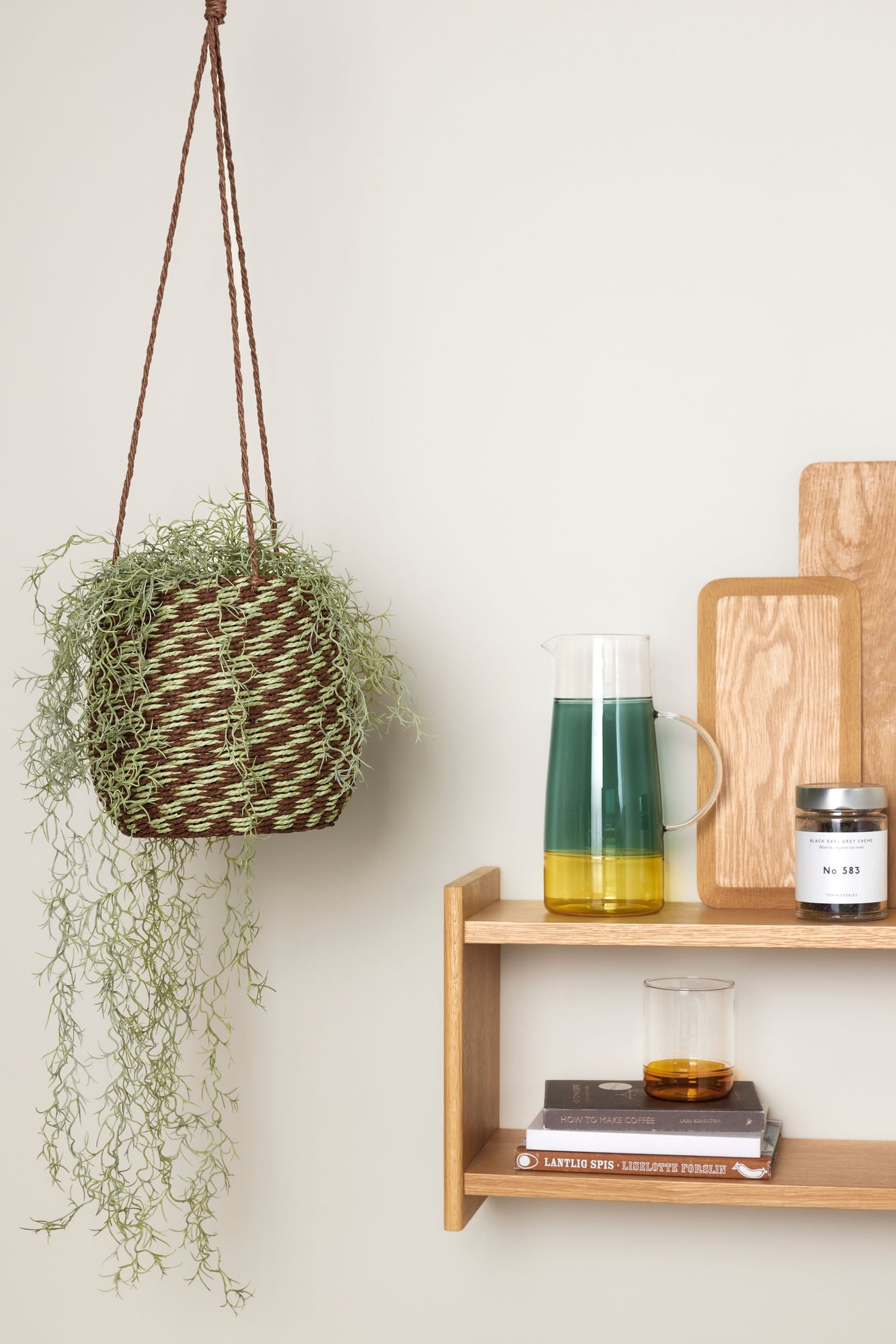 Less Regal Naturfarben