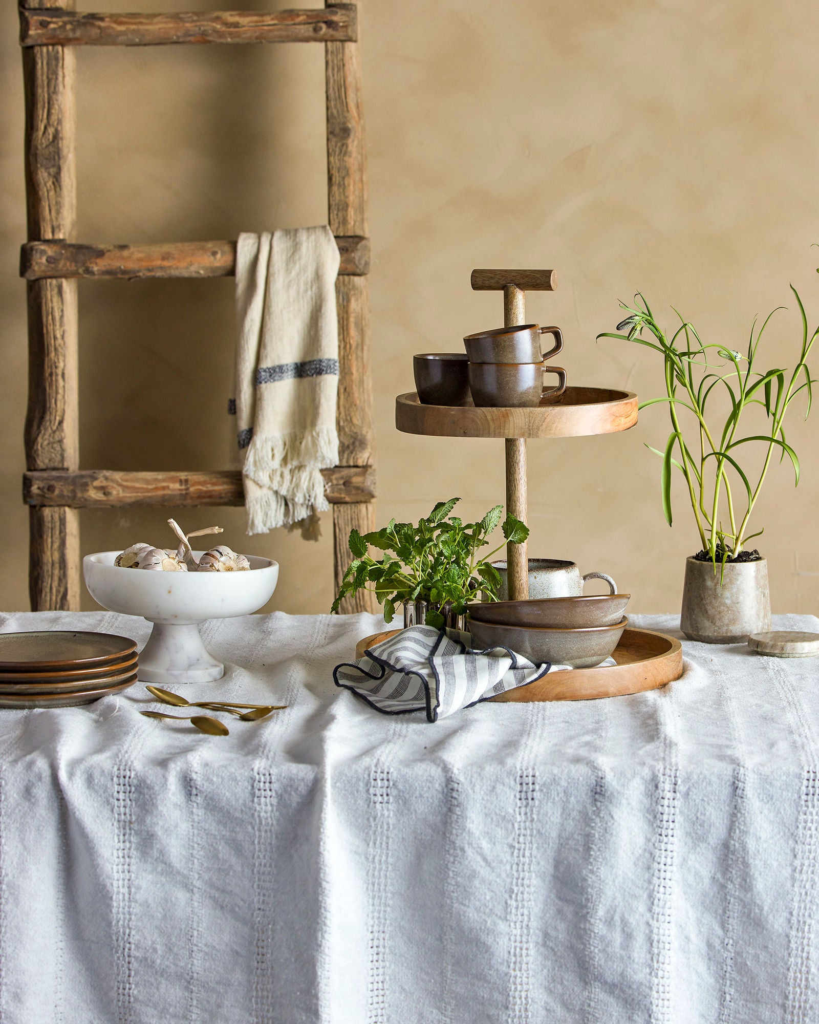 Niccoline Decke Baumwolle Weiß Fransen Kuschelweich für Sofa und Bett