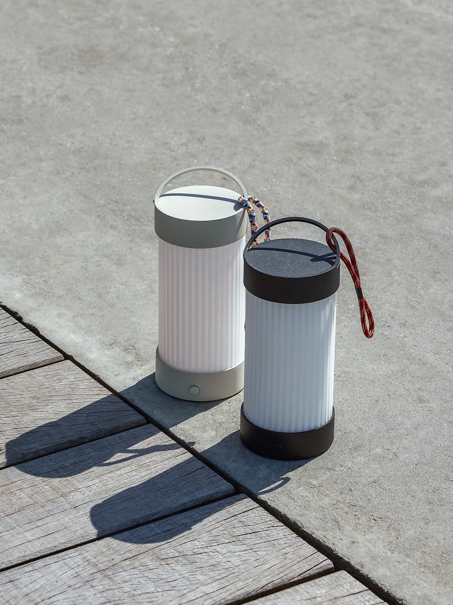 Camp Tragbare Lampe – Stilvolles Licht für drinnen & draußen