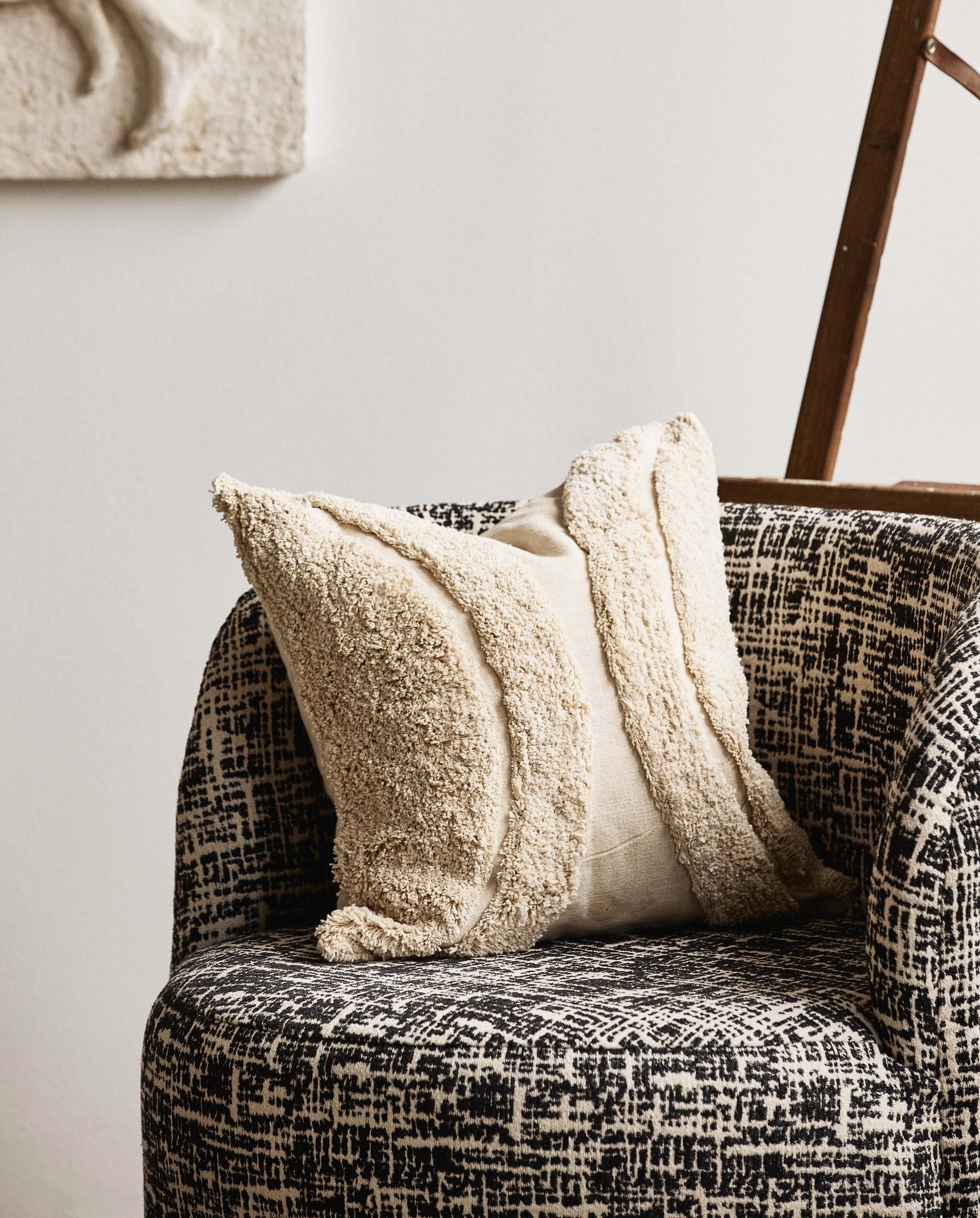 BOMU Lounge Sessel Grafisches Muster Schwarz Weiß Luxuriöse Polsterung