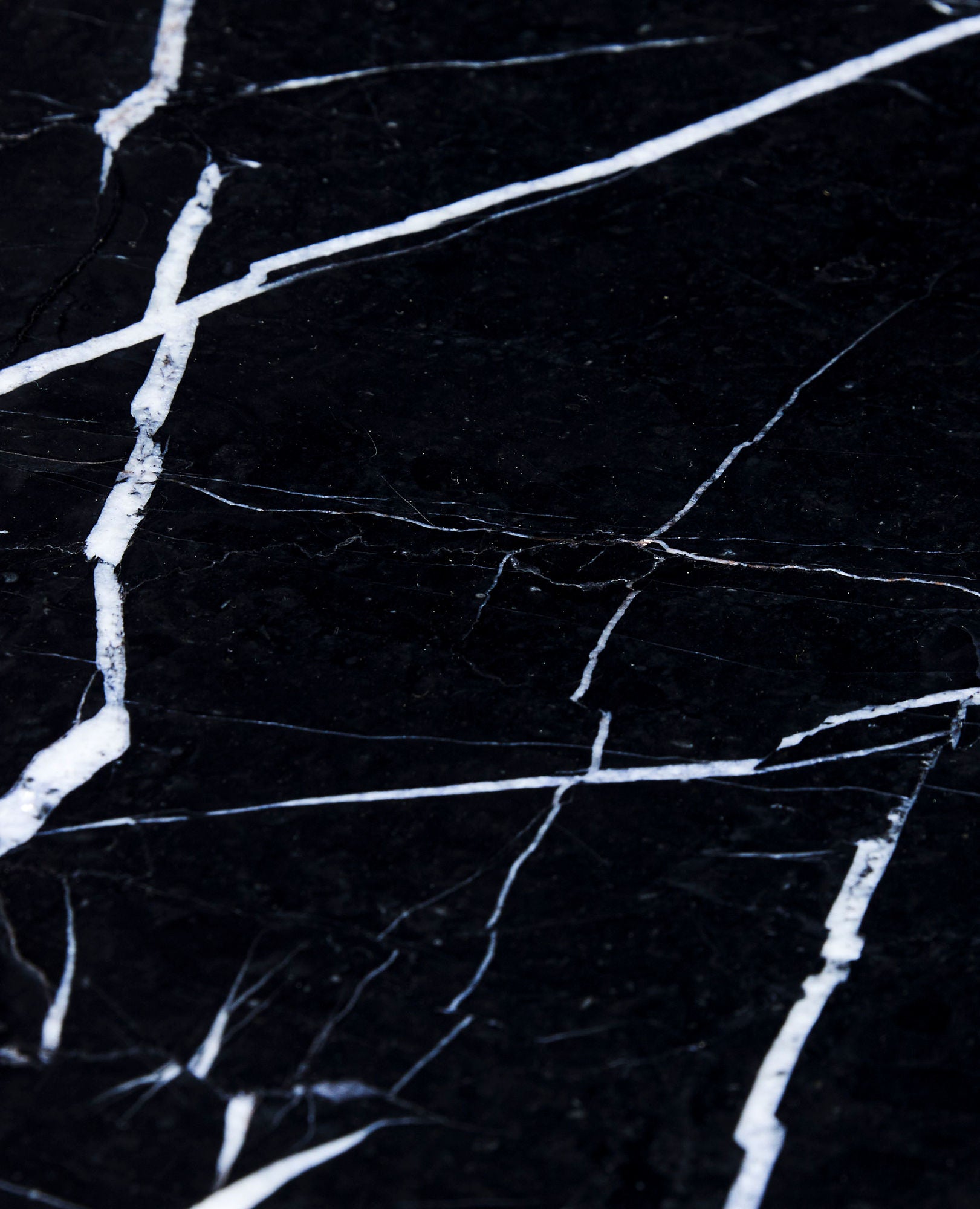 Raw Beistelltisch Schwarz/Naturfarben