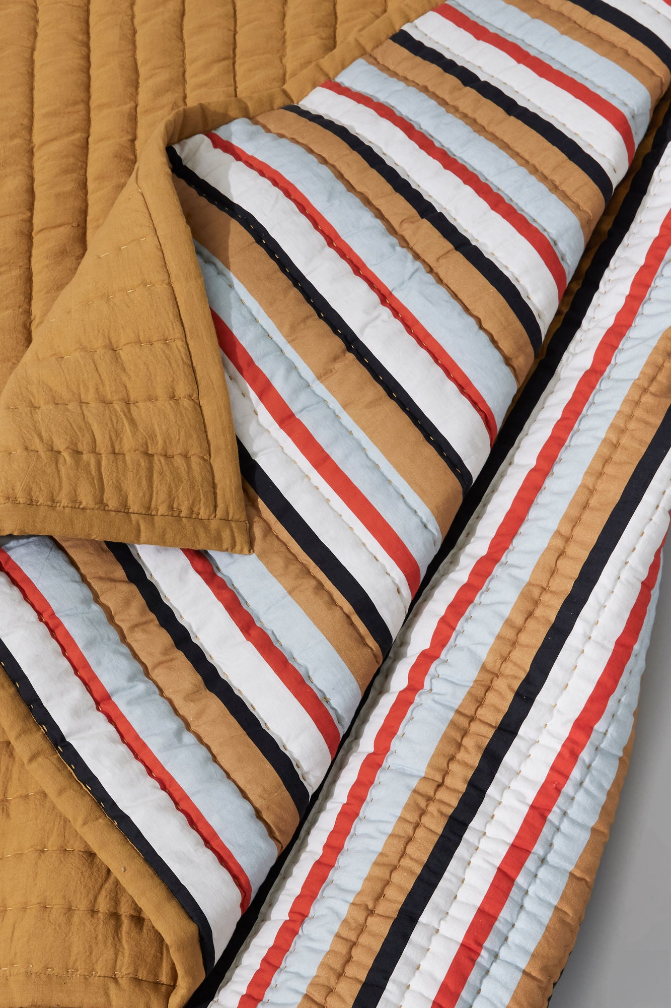 Pavilion Decke Streifen Ocker/ Multifarben