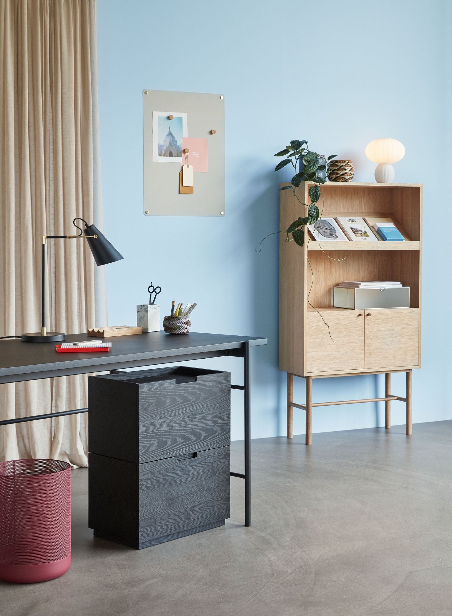 Kumu Tischlampe Weiß – Modernes Design aus edlem Glas