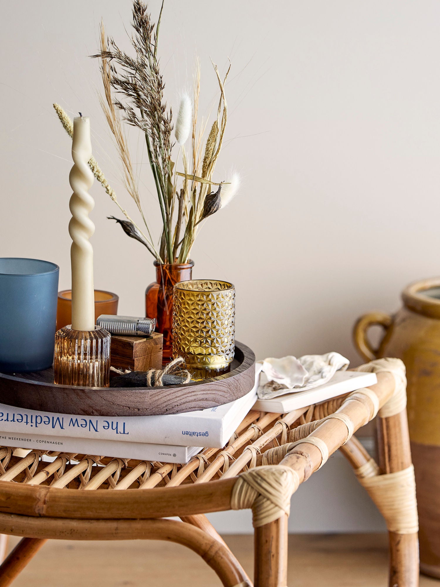 Sanga Tablett mit Teelichthaltern Aus Paulownia Holz und Glas Skandinavische Deko