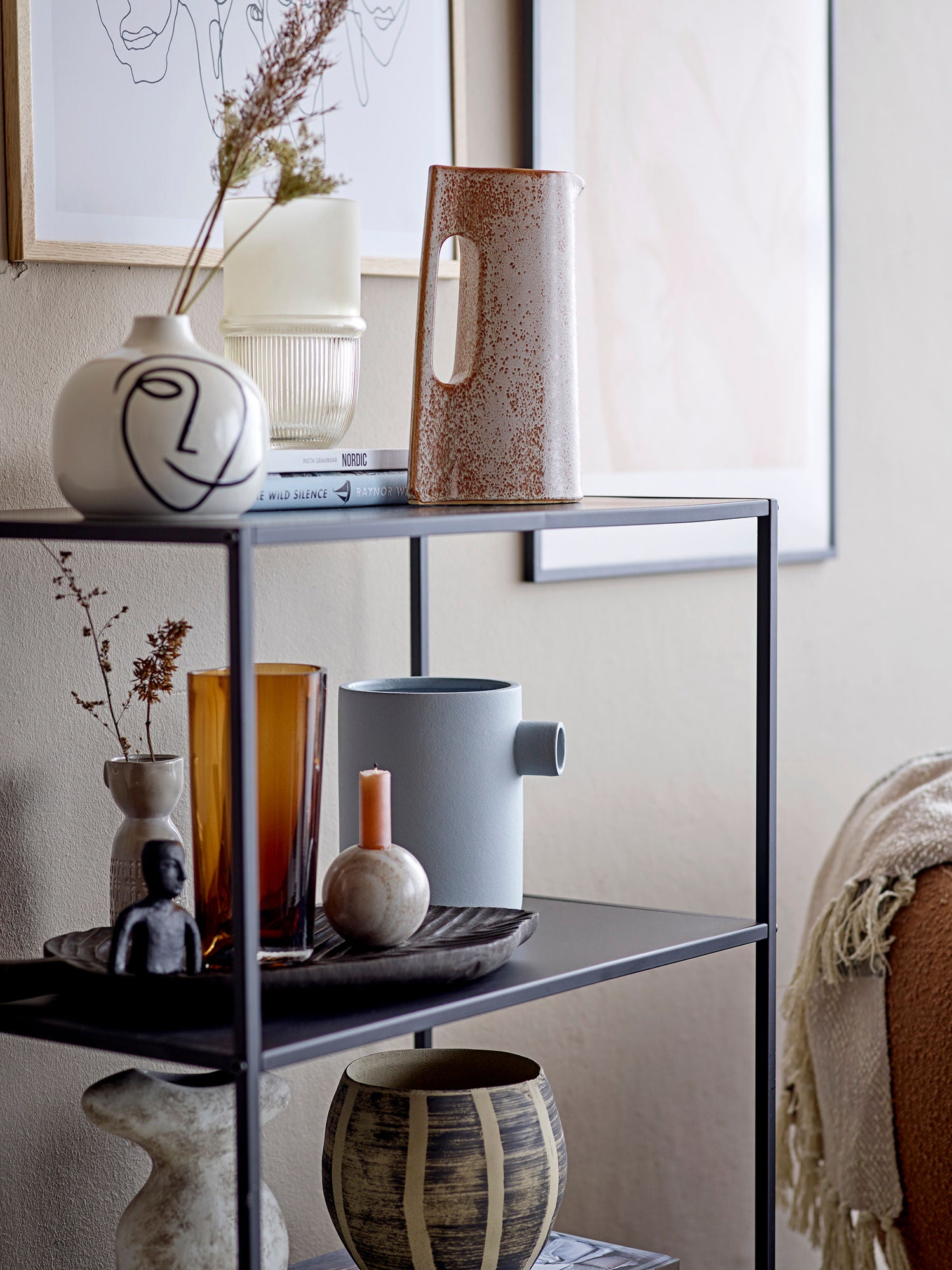 Ciggi Skulpturale Vase Blaues Steingut Nicht Wasserdicht für Kunstblumen Handgefertigt