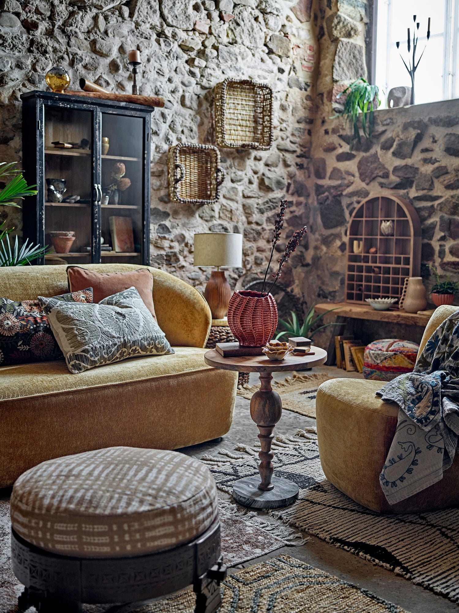 Paloma Hocker, Braun, Mango