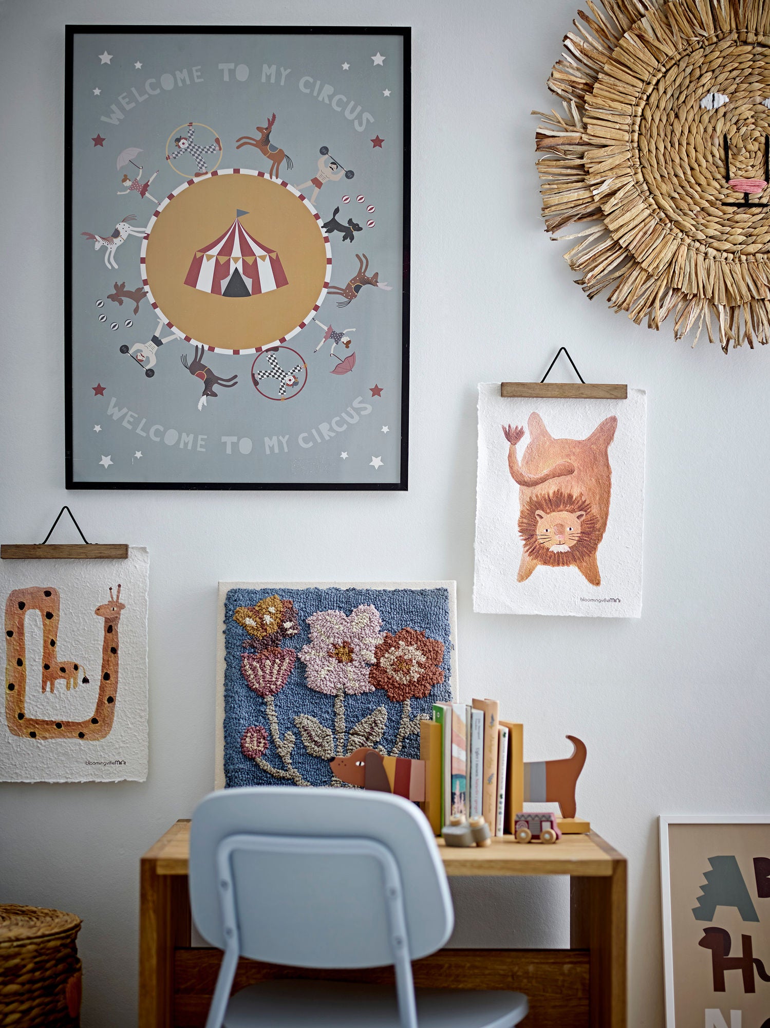 Charlie Buchstütze, Gelb, FSC® 100%, MDF