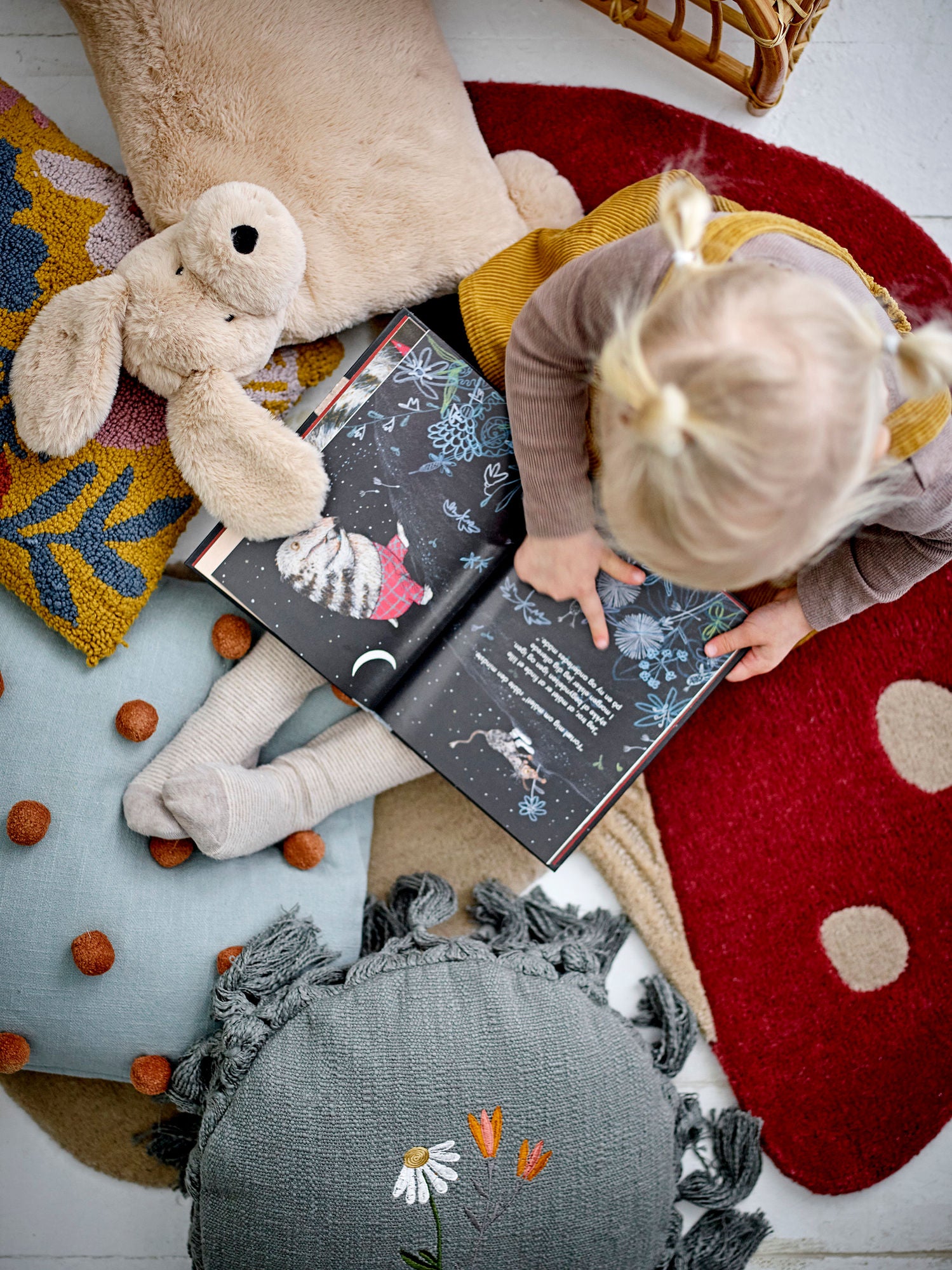 Elinna Kissen rund mit Quasten aus Baumwolle