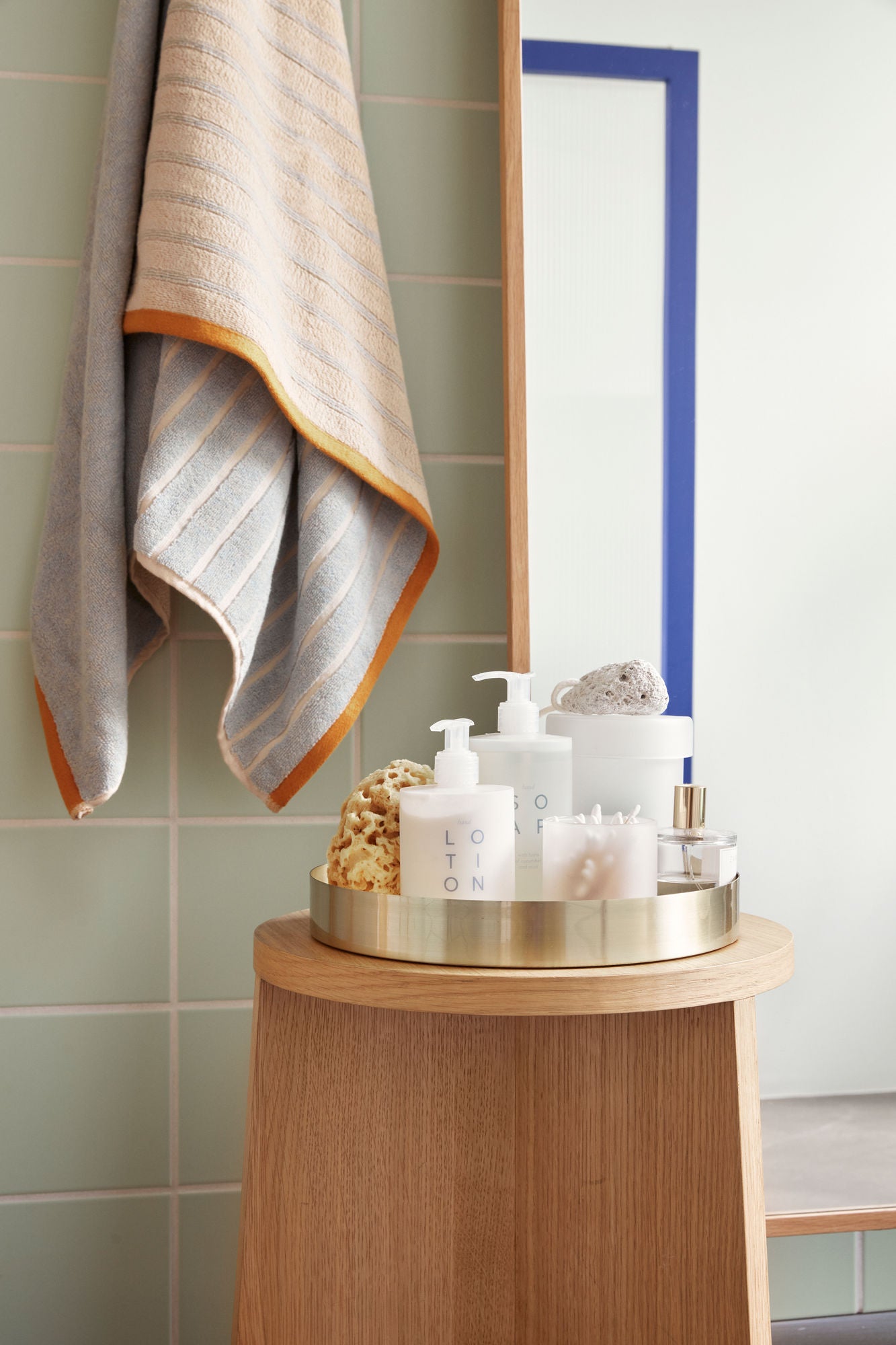 Tablett-Set aus Metall – Messingfarbene Eleganz im 3er-Set