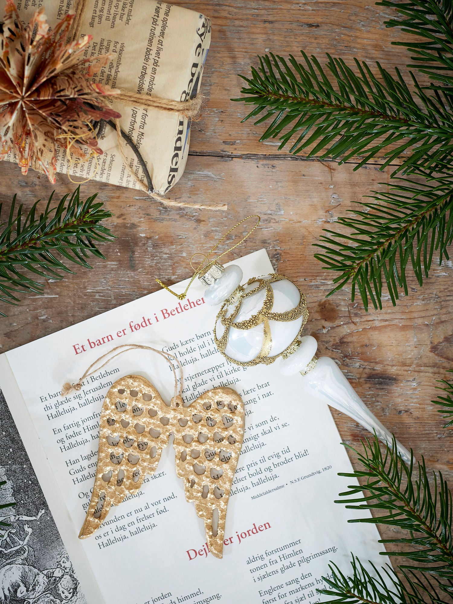 Star Ornament | 9er-Set Deko Papiersterne FSC