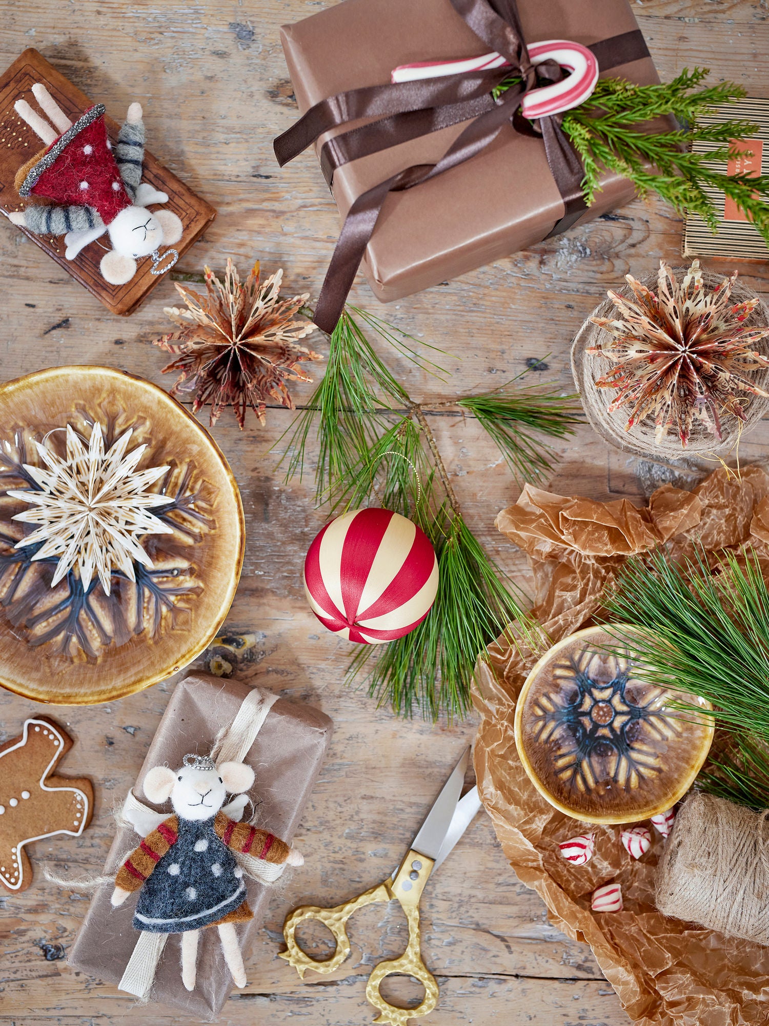 Star Ornament | 9er-Set Deko Papiersterne FSC