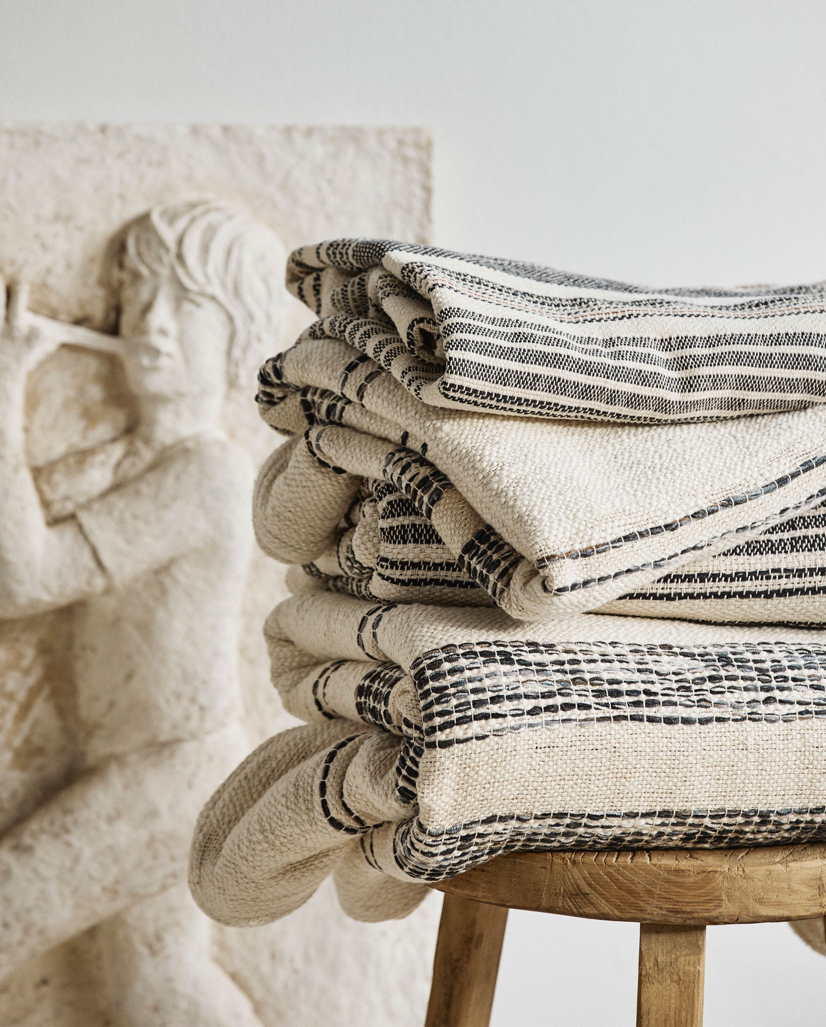 ANSER Bettüberwurf Streifenmuster 270x270 Baumwolle Off-White