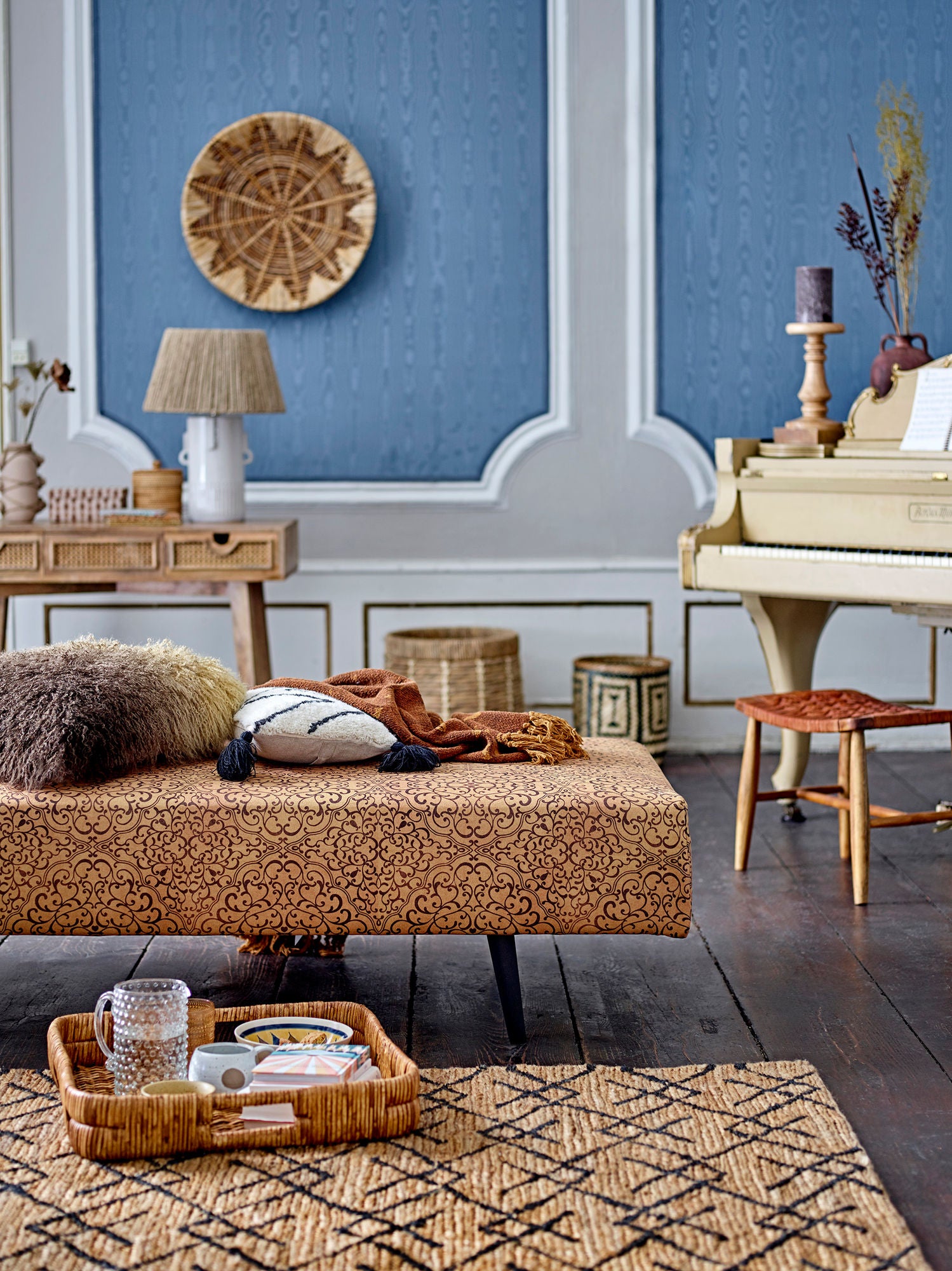 Jute Teppich Natur Rustikales Design Innen und Außen mit Schwarzem Geometrischem Muster