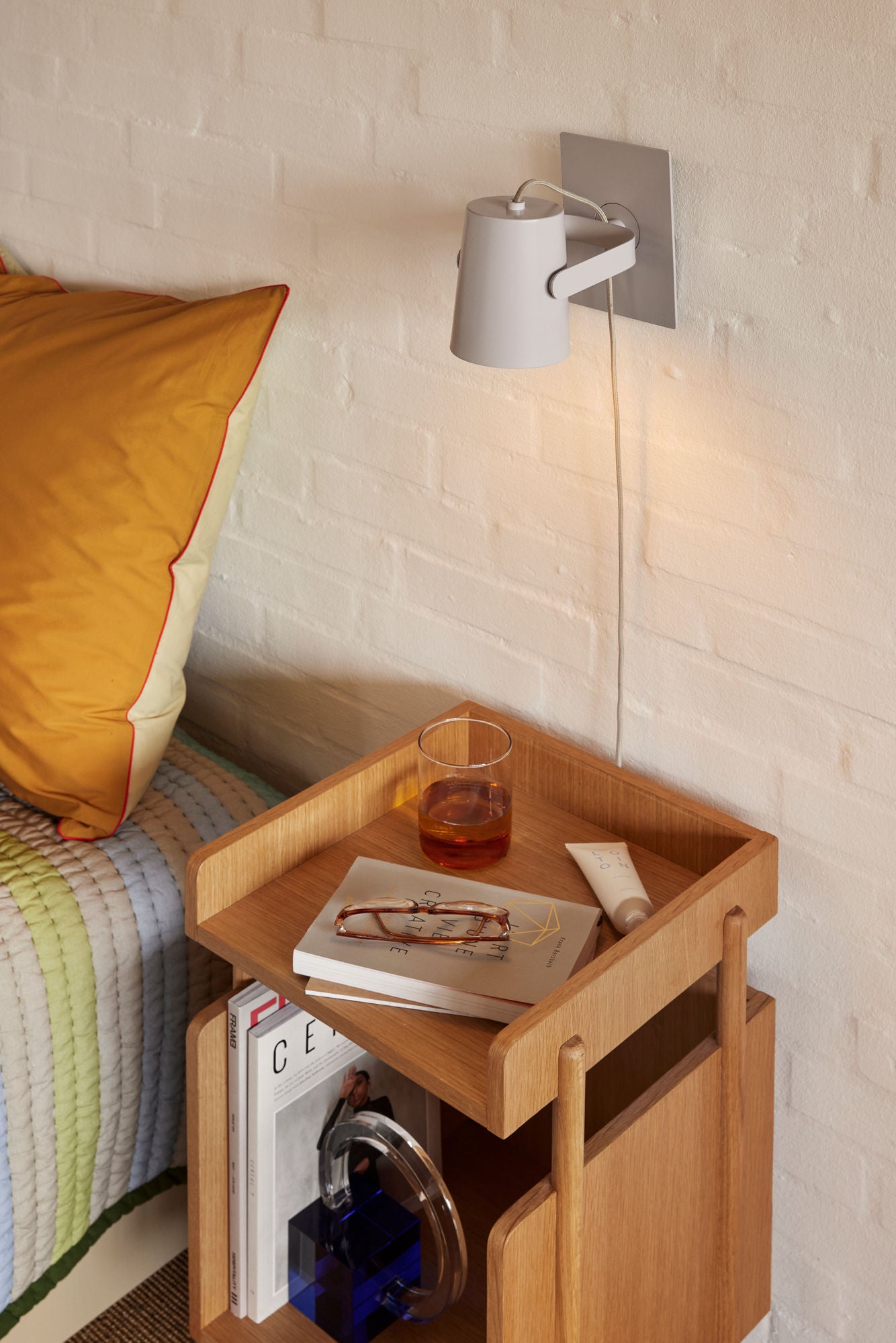 Ardent Wandleuchte Hellgrau