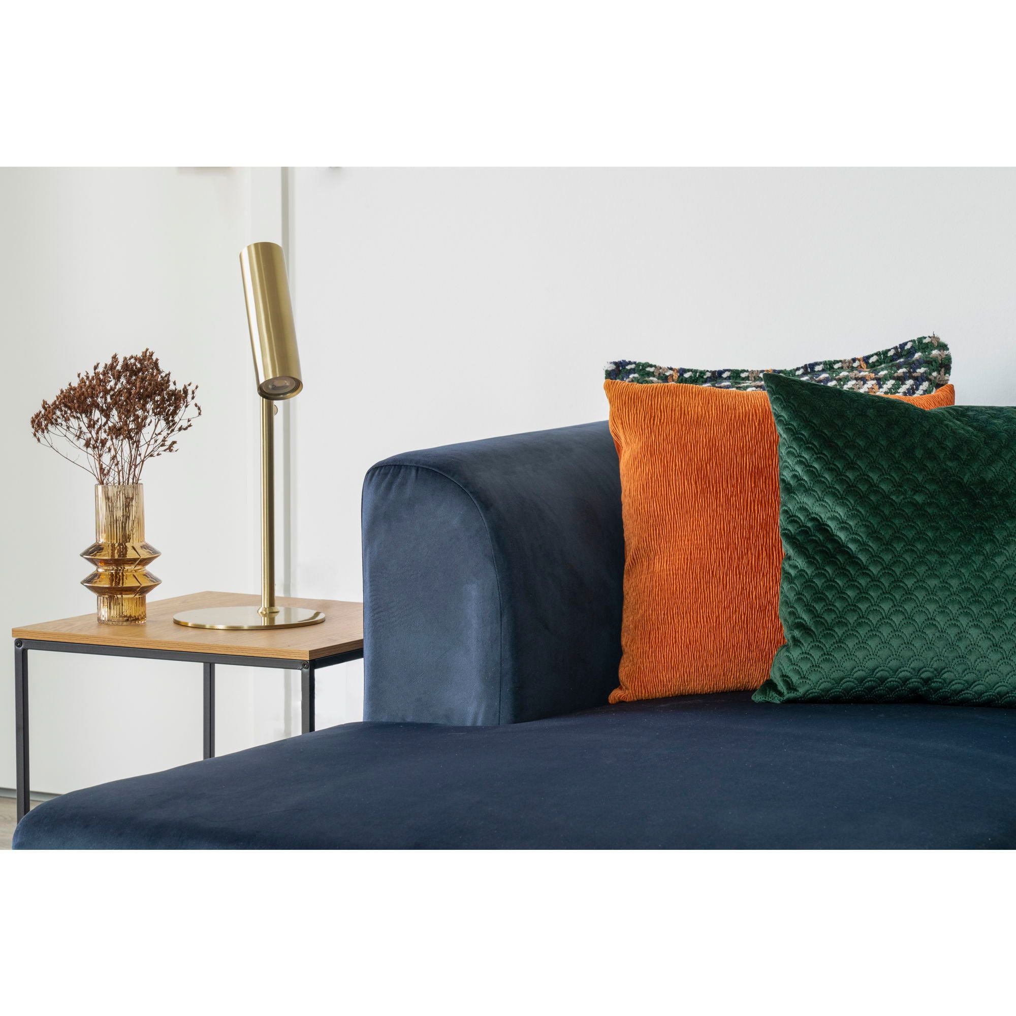 Vita Beistelltisch Eichenoptik Schwarzer Rahmen 45x45cm