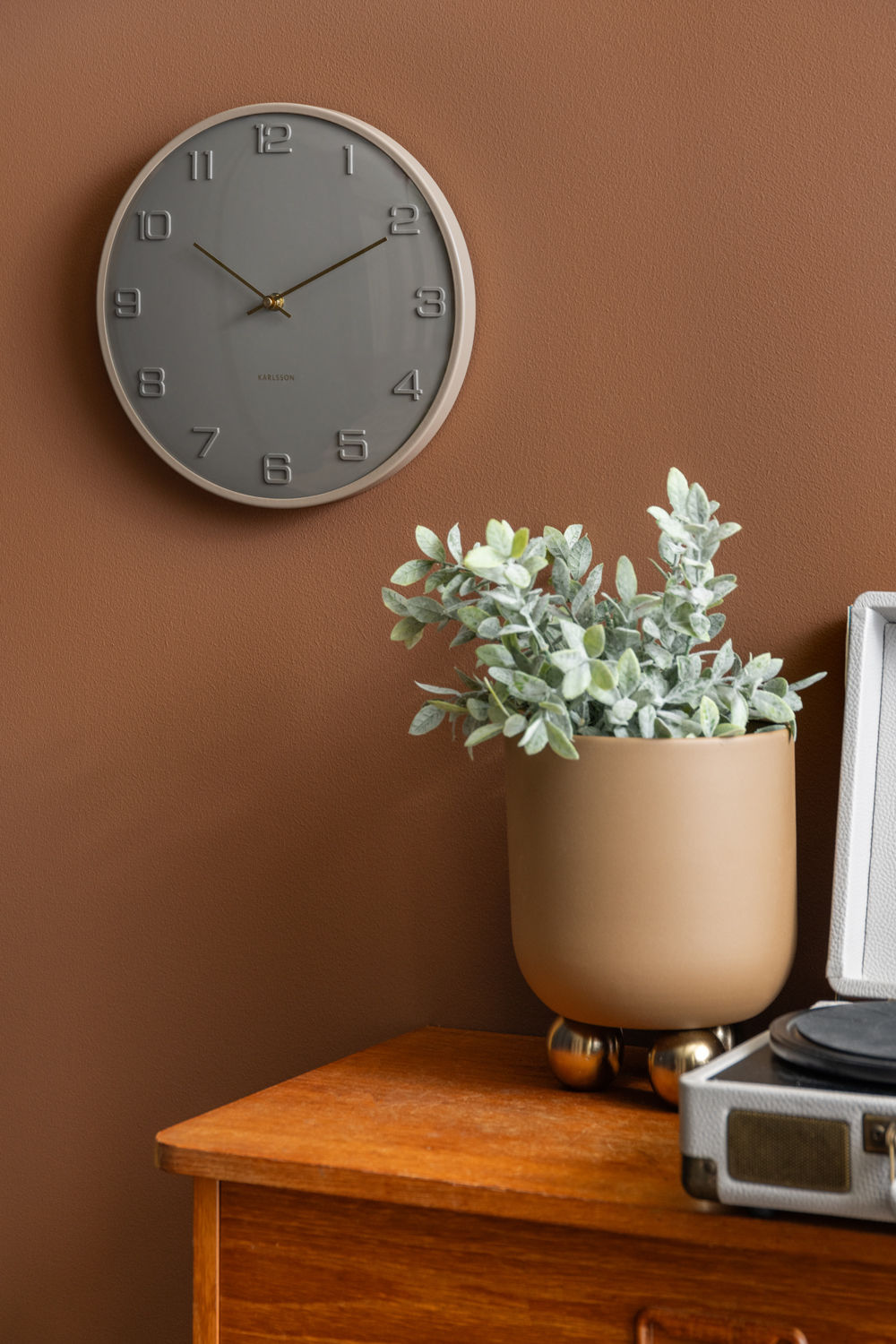 Wanduhr Fuerte Dome Ton-Grau Glaskuppel Goldzeiger