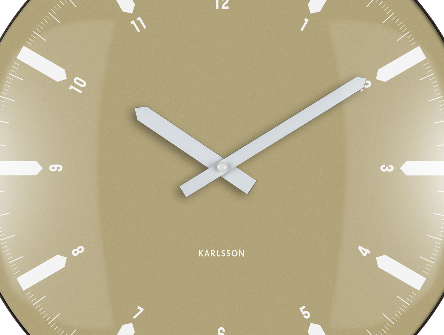 Wall clock Realista Dome olive green