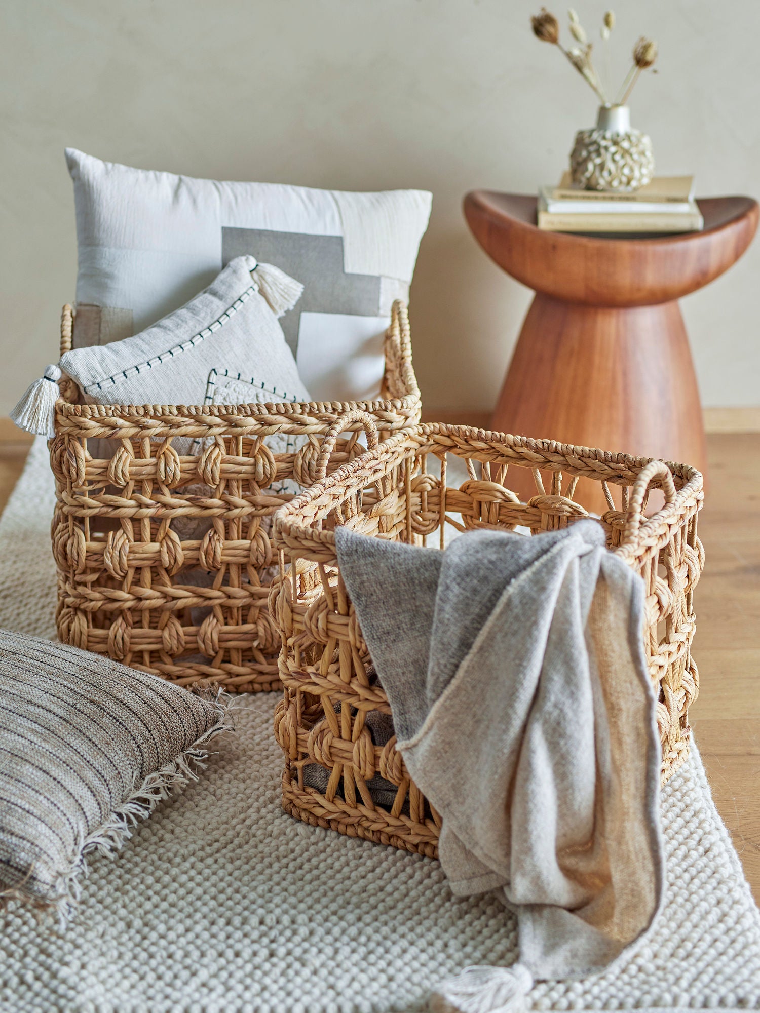 Marnie Korb Natur Wasserhyazinthe mit Metallrahmen und Griffe für Ordnung