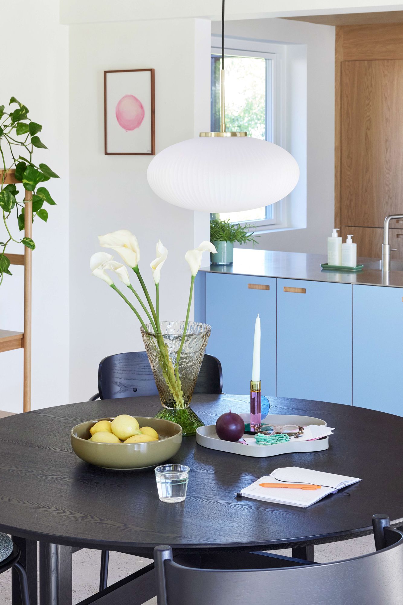 Serene Hängelampe Ellipse Weiß