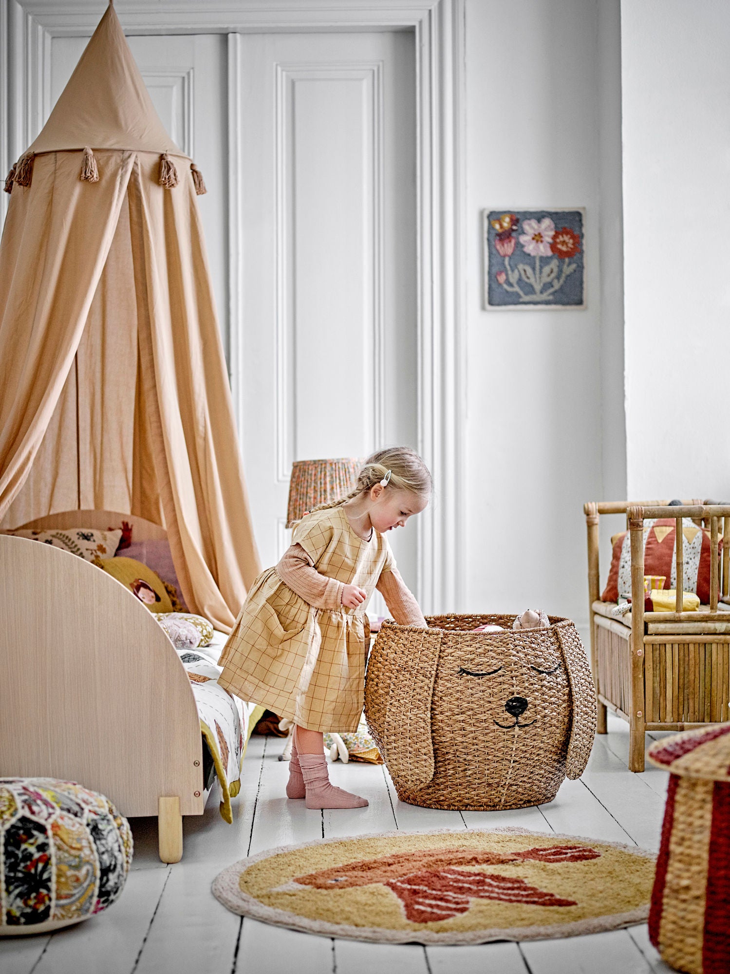 Charli Kinderbett mit Regenbogen-Design aus Holz