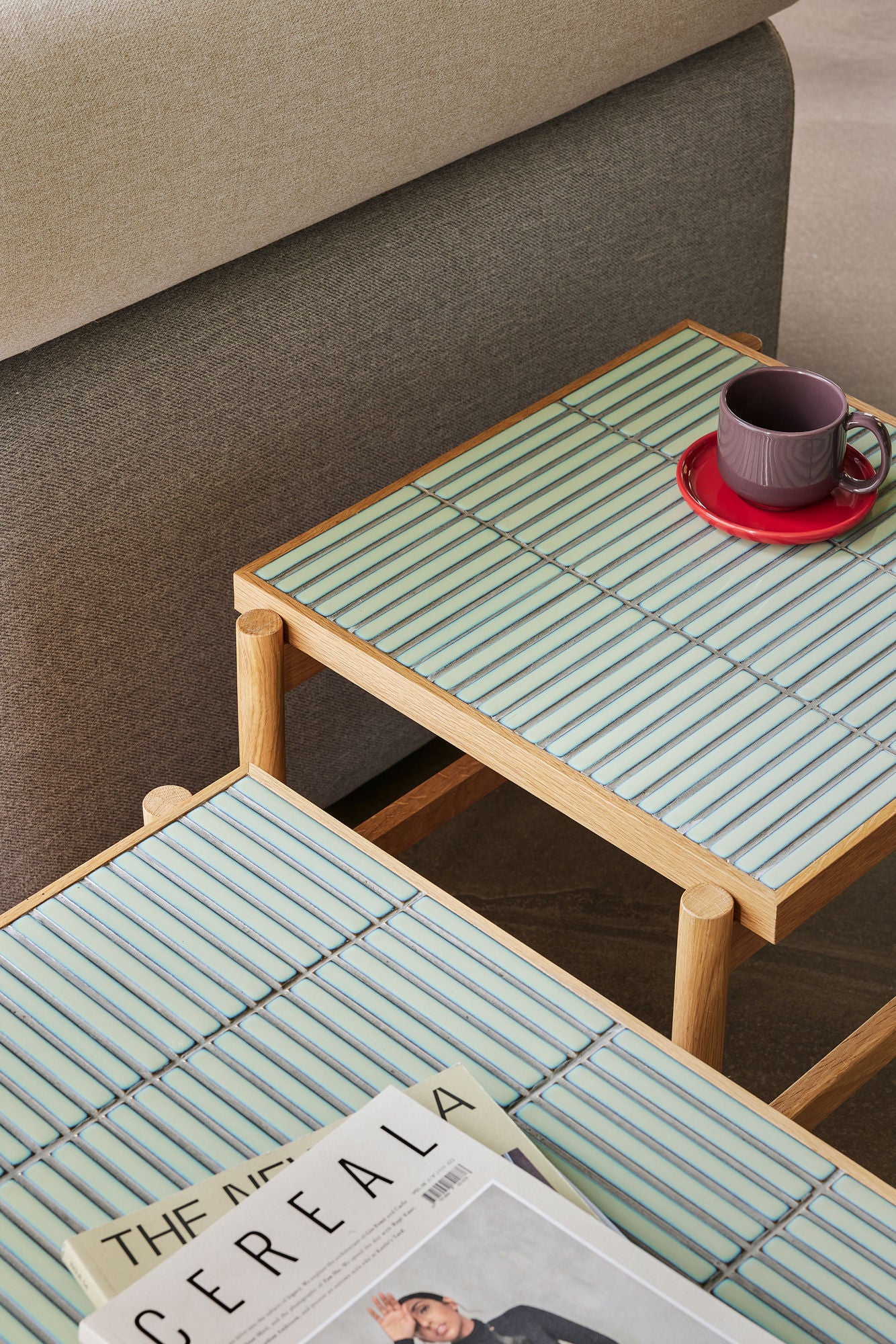 Tile Moderner Couchtisch Mint Naturfarben Aus FSC Zertifiziertem Eichenfurnier