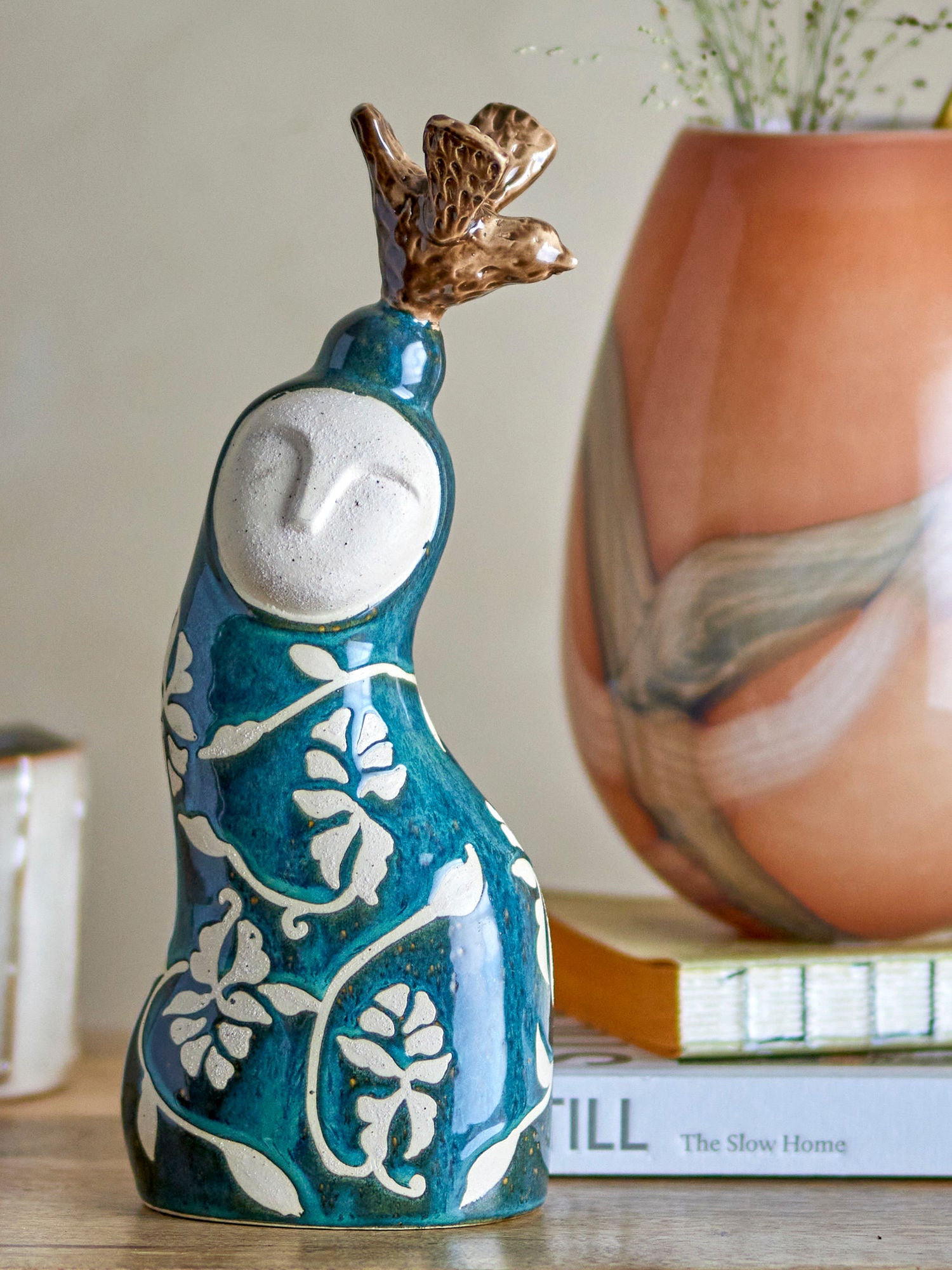 Layhan Deko Steingut Blau Glasur mit Fein Muster und Skulpturalem Charme