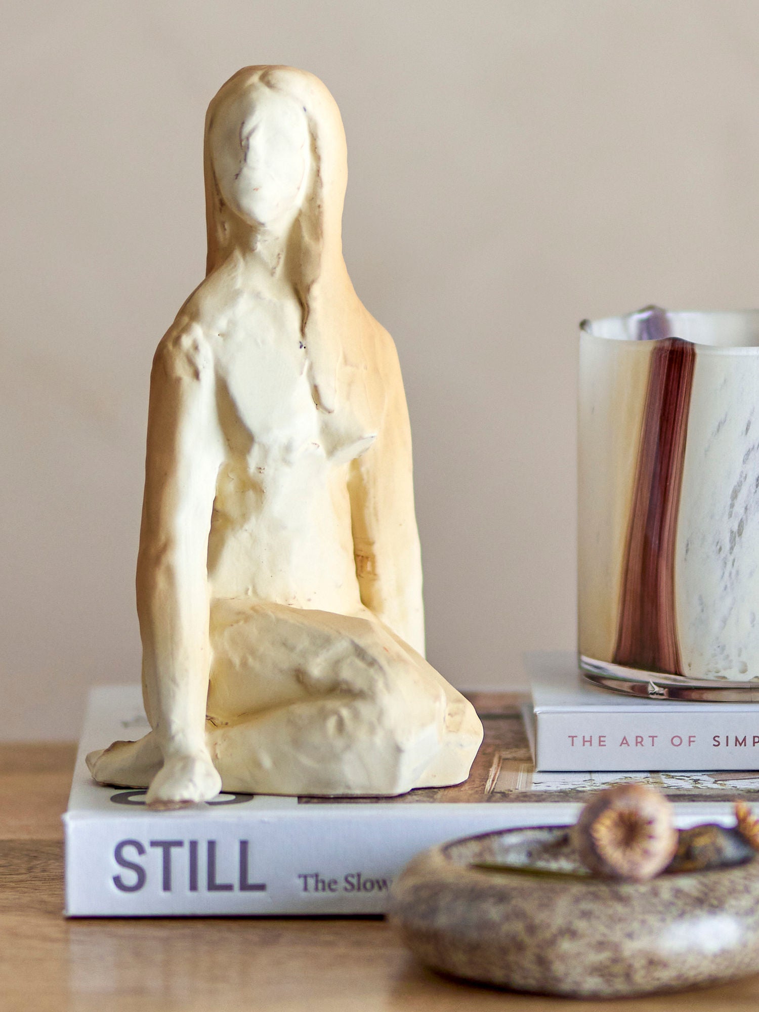 Ishtar Deko, Natur, Steingut