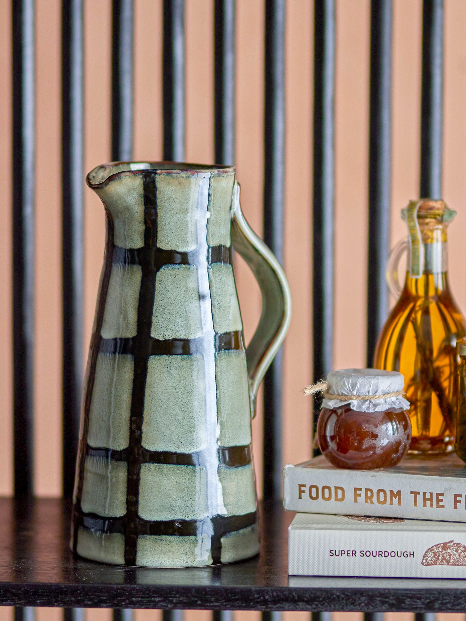 Aiwan Krug, Schwarz, Steingut