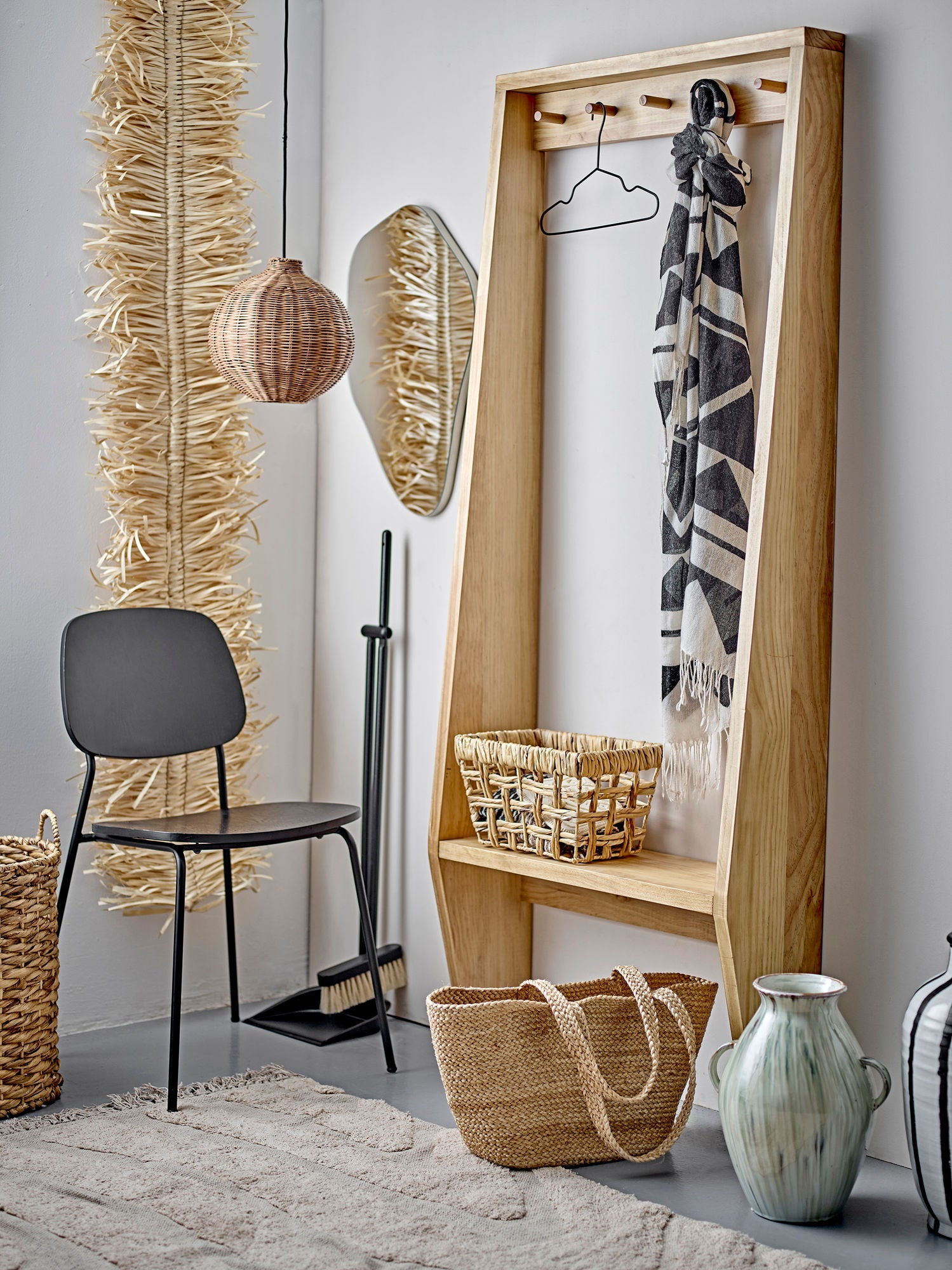 Vance Garderobe Kiefernholz Praktischer Stauraum mit 5 Haken und Regal