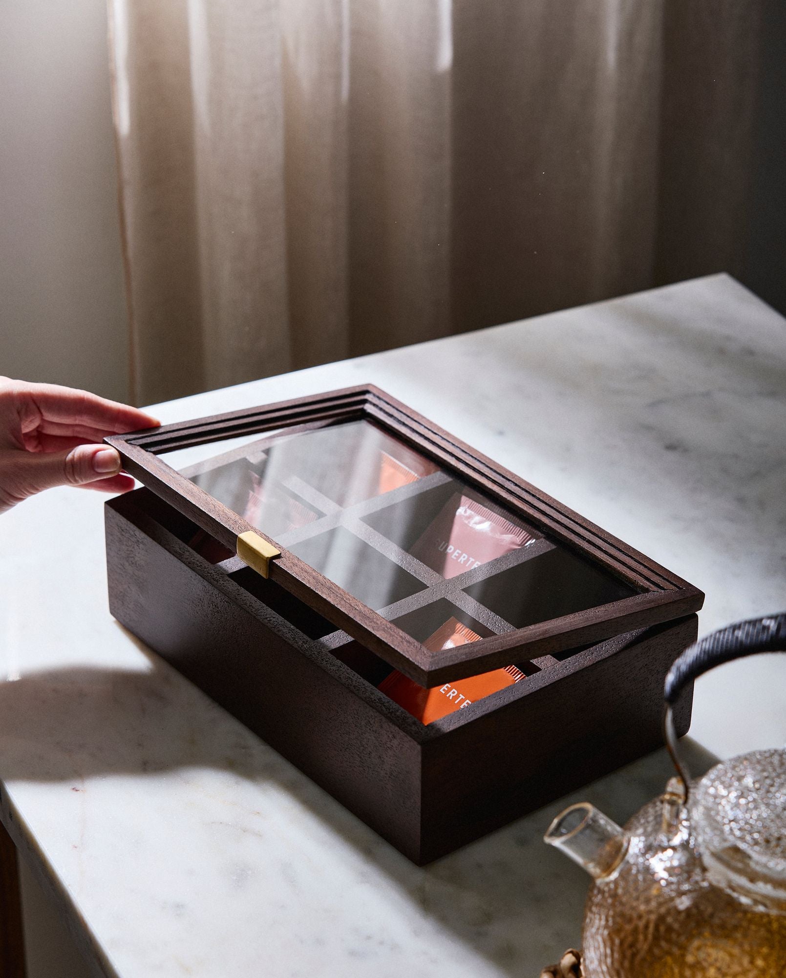 PUYO Aufbewahrungsbox mit Glasdeckel Naturholz 6 Fächer Tee Kaffee