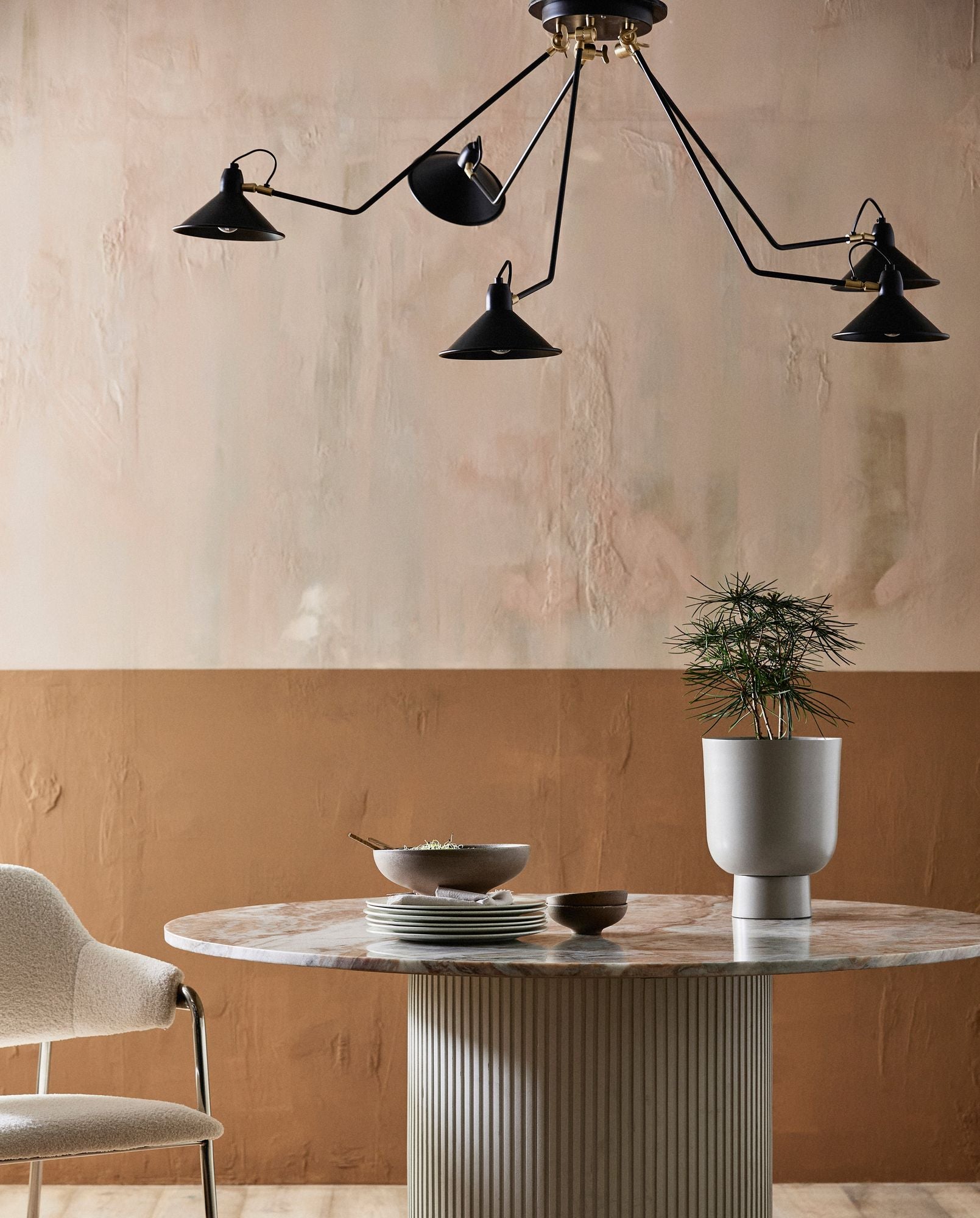 Galoa Aluminium Pflanzkübel Beige Innenbereich Elegantes Leichtes Design für Pflanzen für Wohnräume