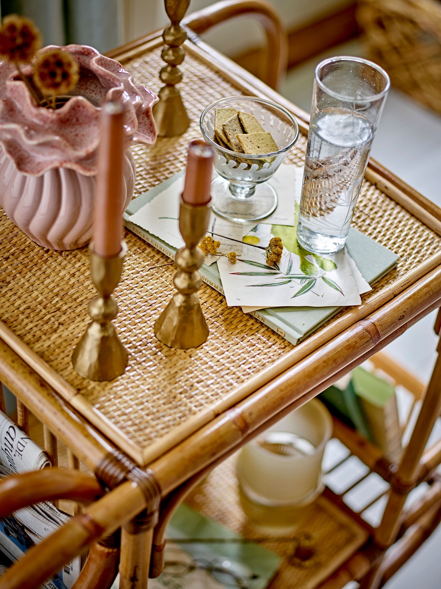 Petalia Rosé Vase Aus Steingut Elegante Dekor und Getrocknete Blumen Halterung