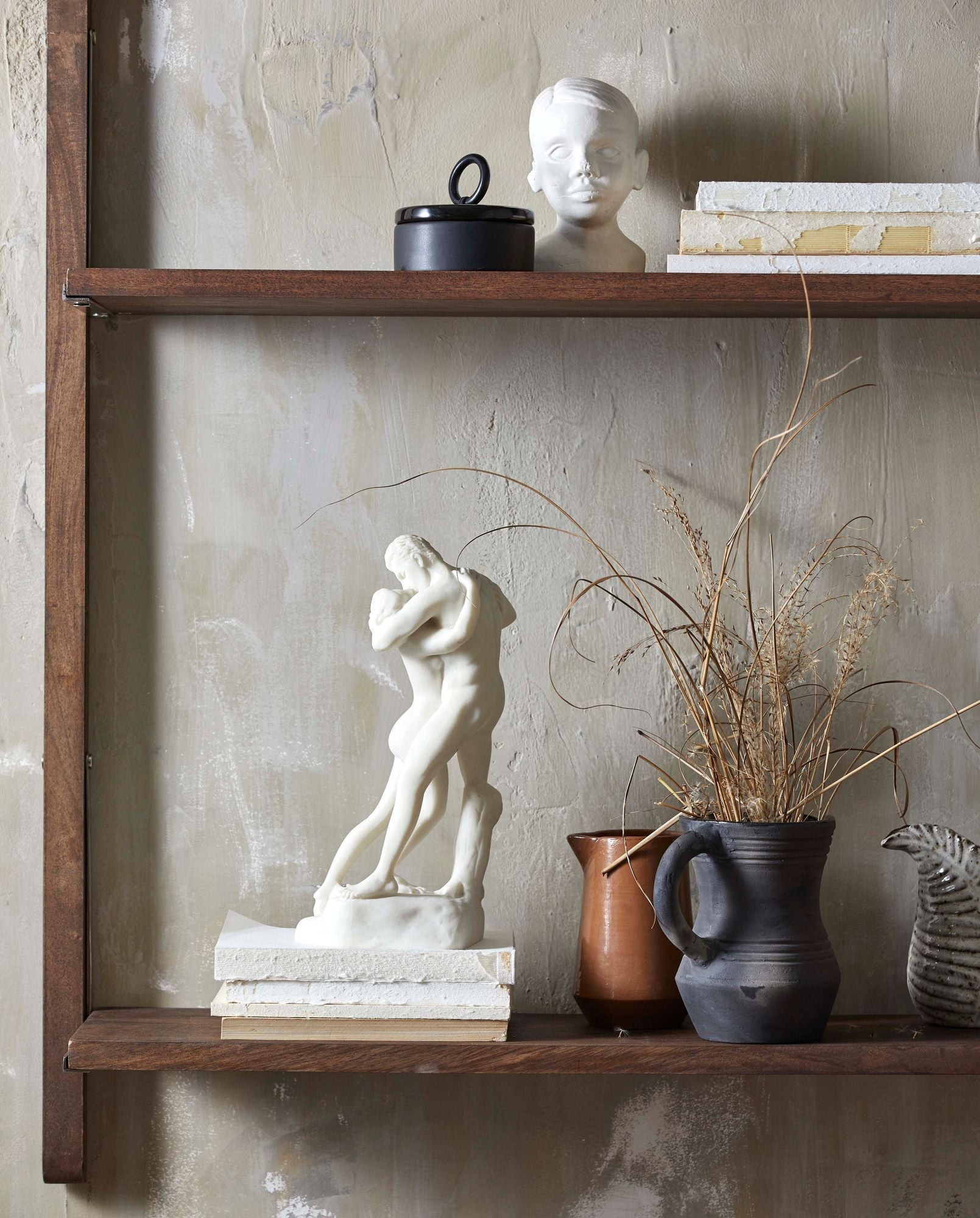 JUNIPER Krug mit Henkel Terracotta Schwarz Rustikale Tischkultur