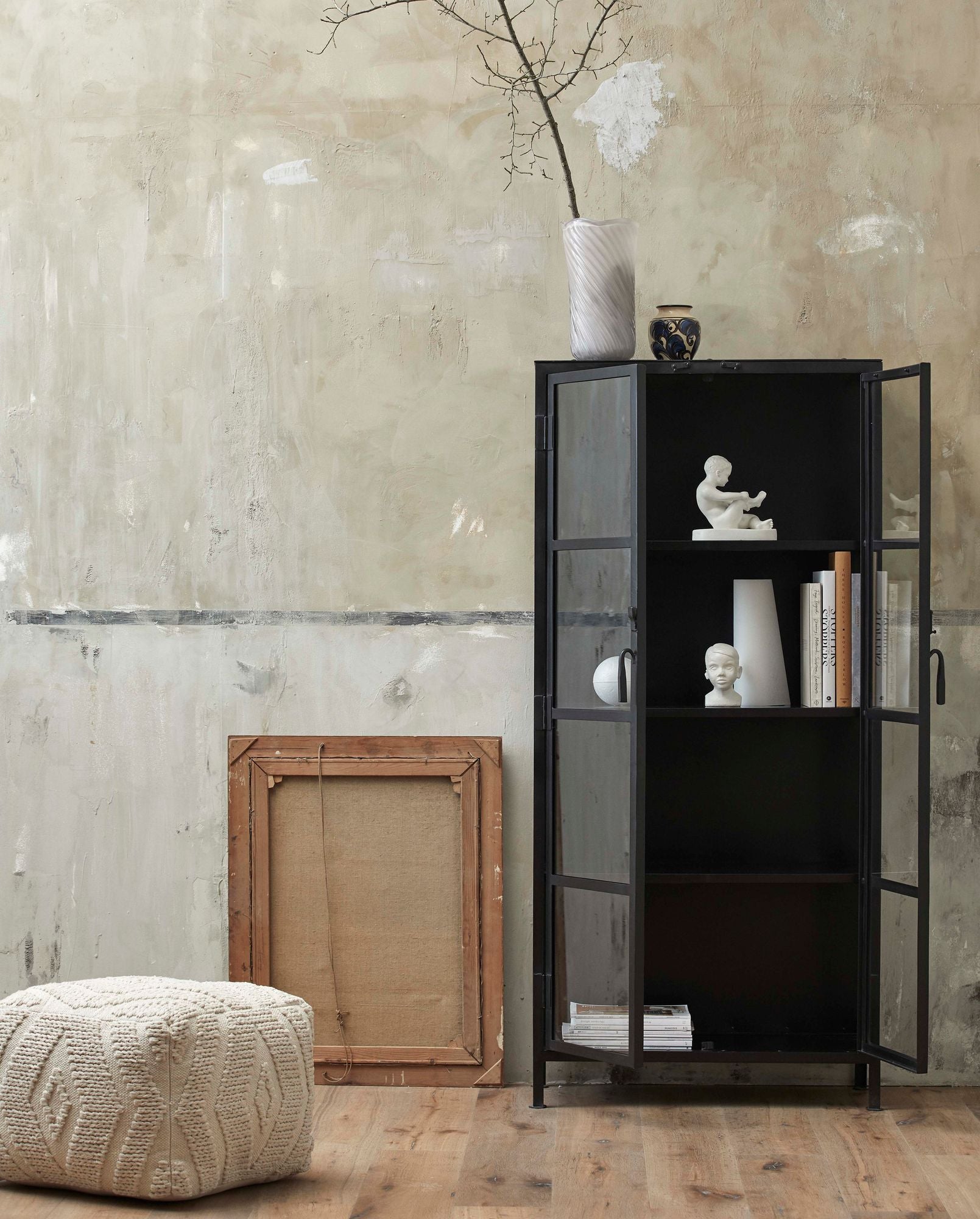 HELLE Glasvase mit Twist Design für Moderne Eleganz und Vielseitige Tisch Oder Bodendekoration