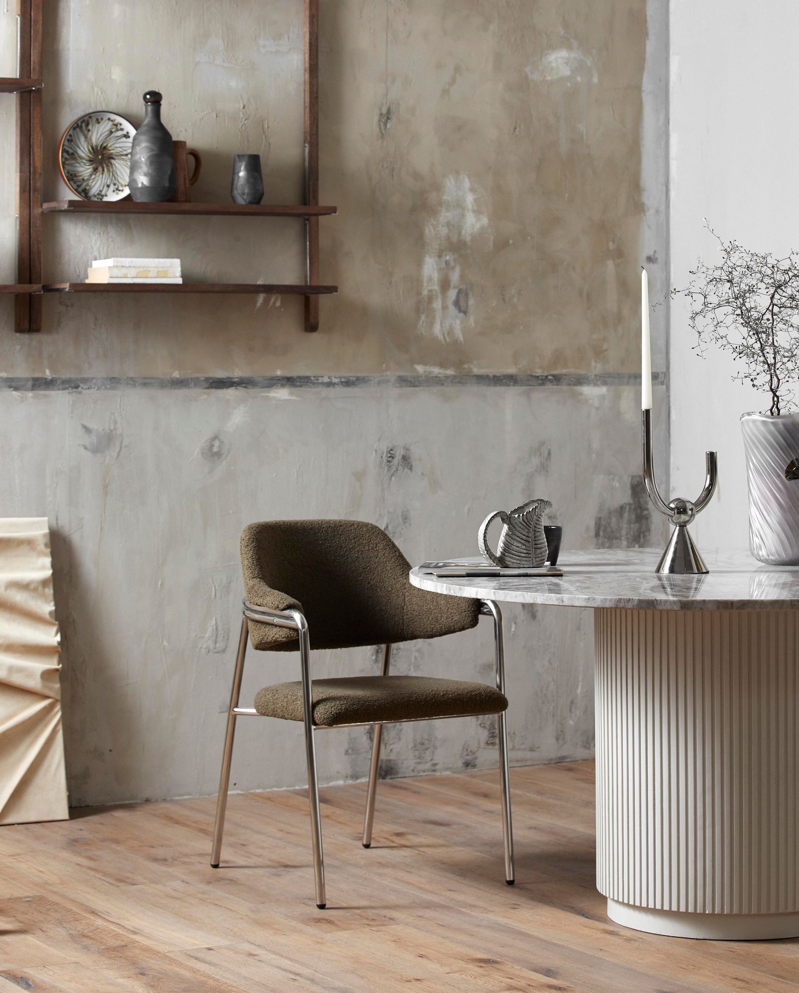 Kerzenhalter Minimalistisch Eisen Zweiarmig mit Chromoberfläche Ambiente