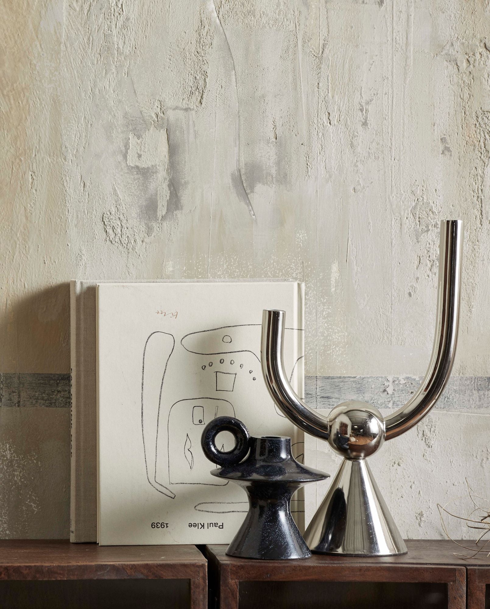 Kerzenhalter Minimalistisch Eisen Zweiarmig mit Chromoberfläche Ambiente