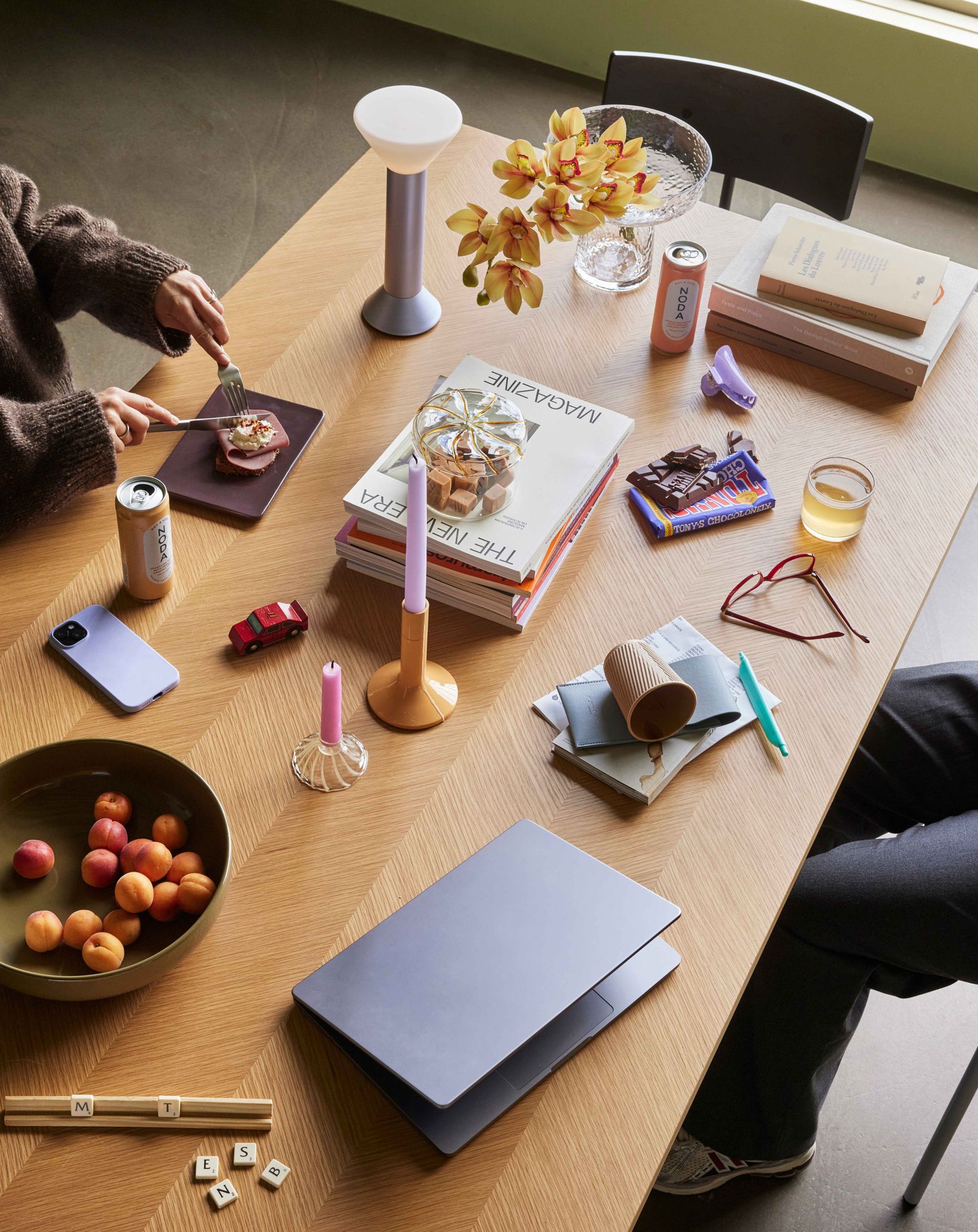 Flash Tragbare Lampe Metallic Purple