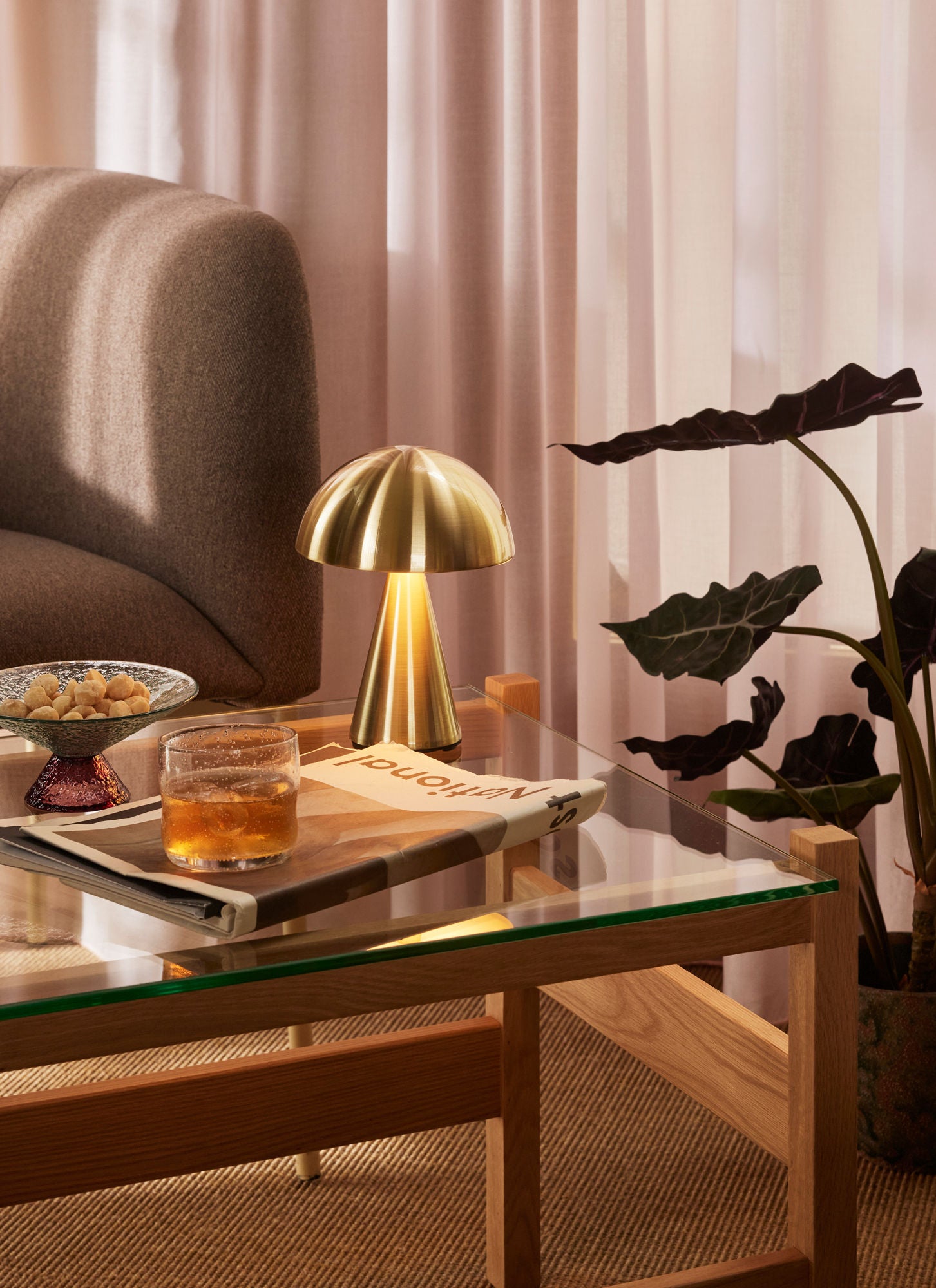 Mush Tragbare Lampe Messingfarben Kabellos Skandinavisches Design