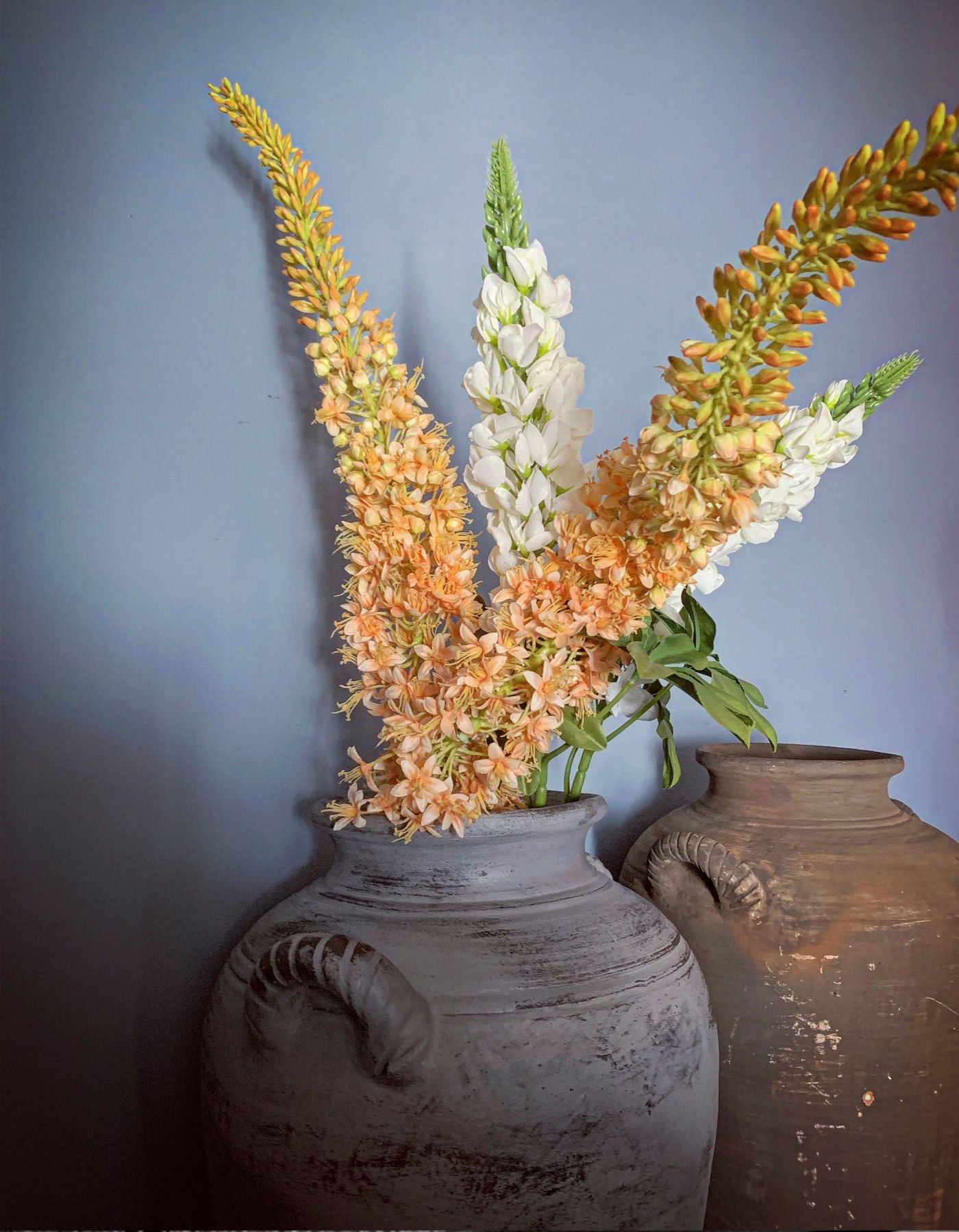 LERKRUKKE Jodhpur Krug Vase, Grau, Handgefertigt aus Ton-Zement-Mix