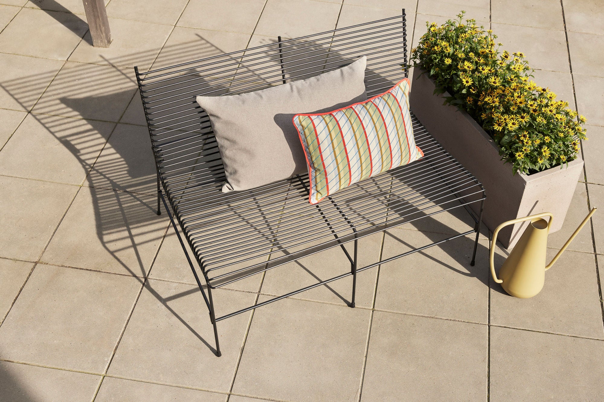 String Bank  Schwarz