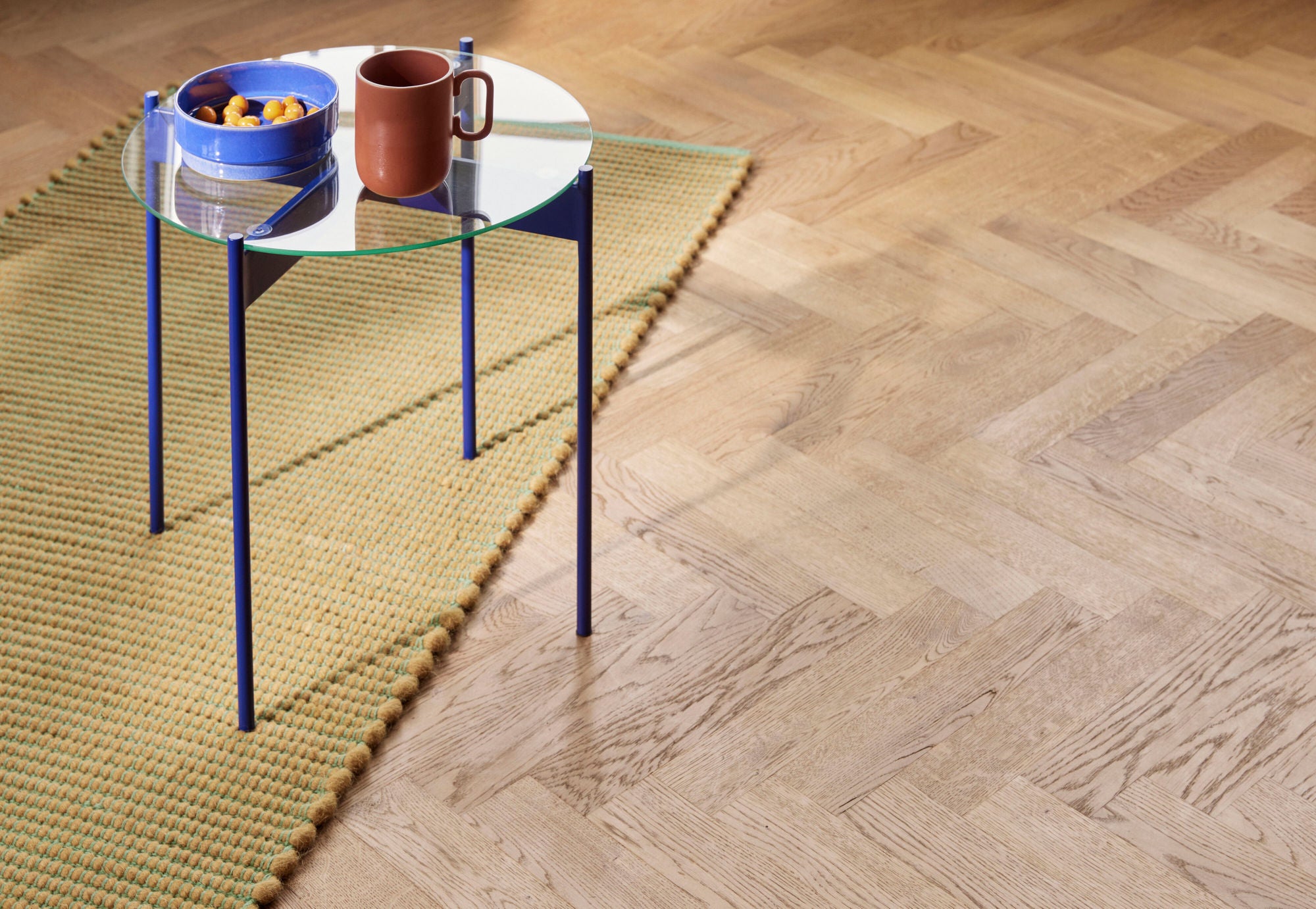 Beam Beistelltisch Blau