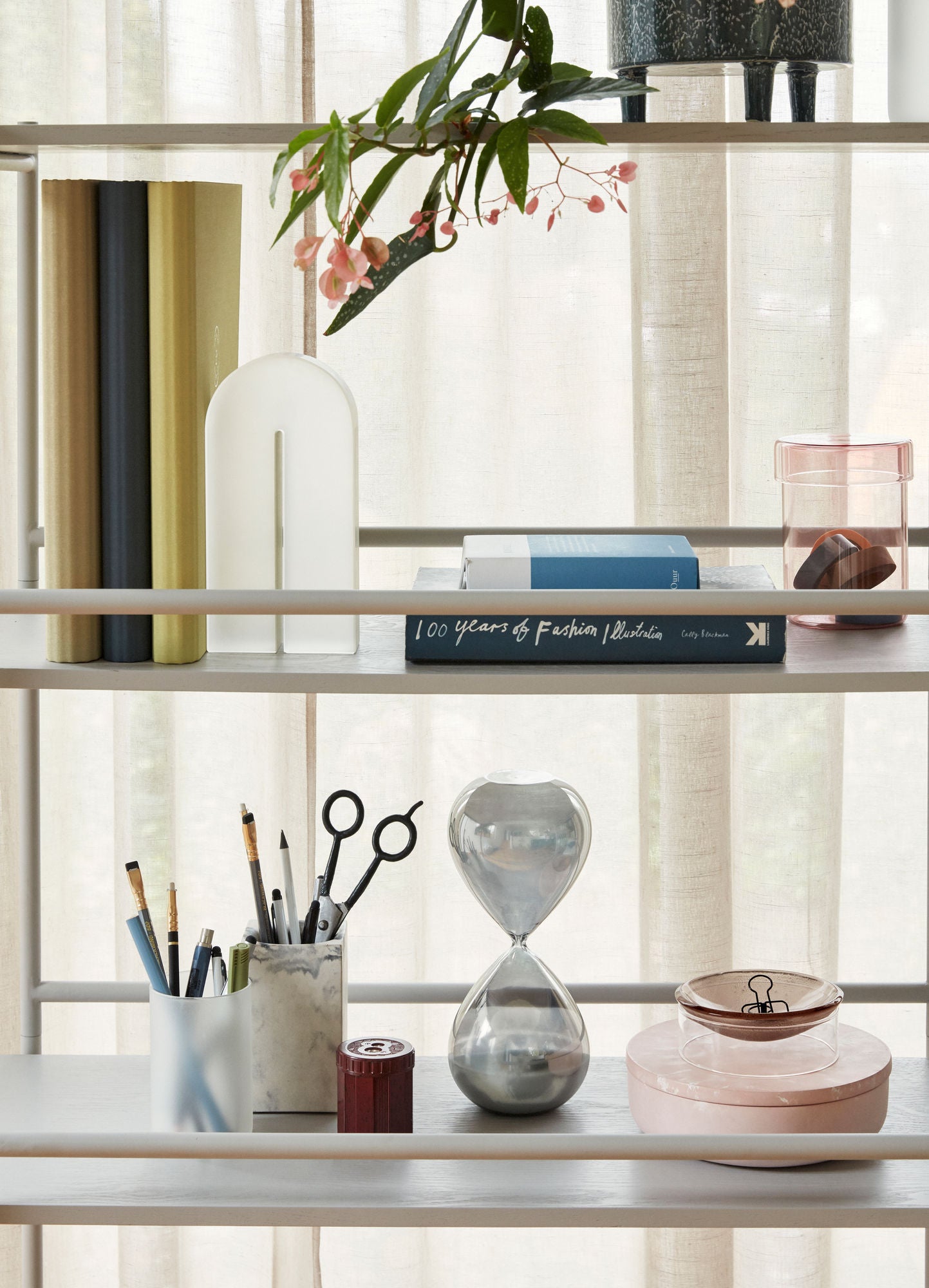 Arch Buchstütze Gefrostet