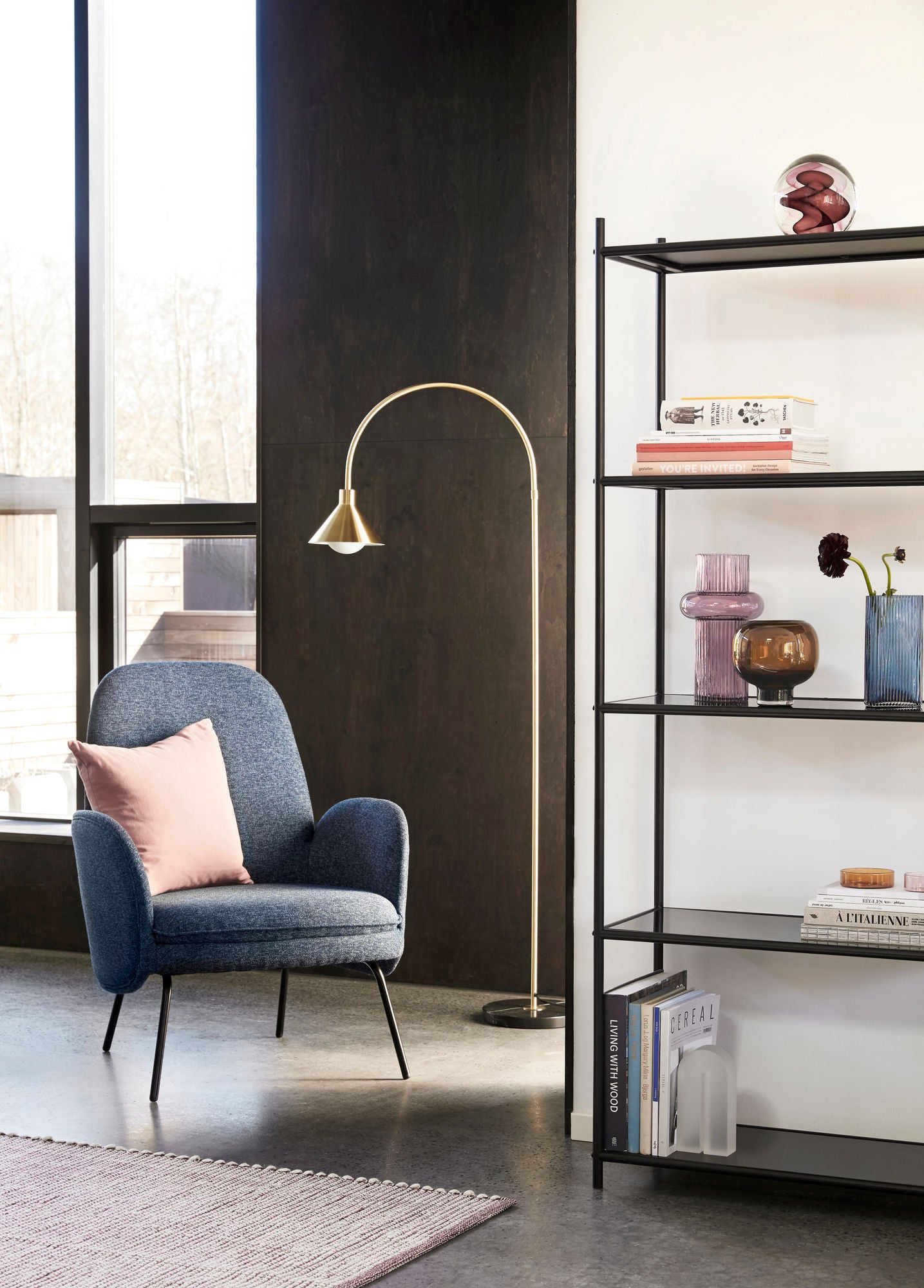 Arch Buchstütze Gefrostet